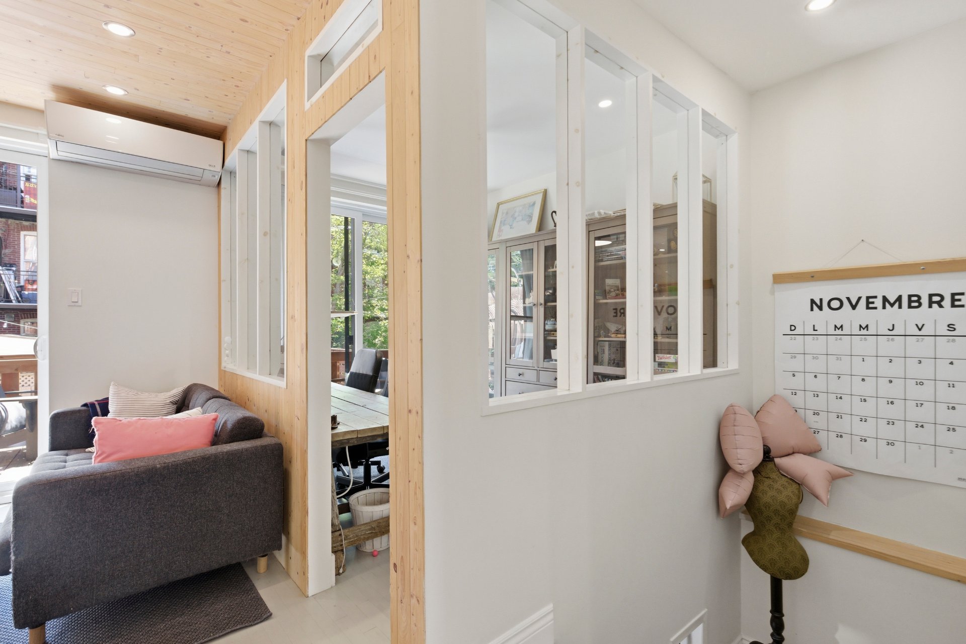 Triplex — 12