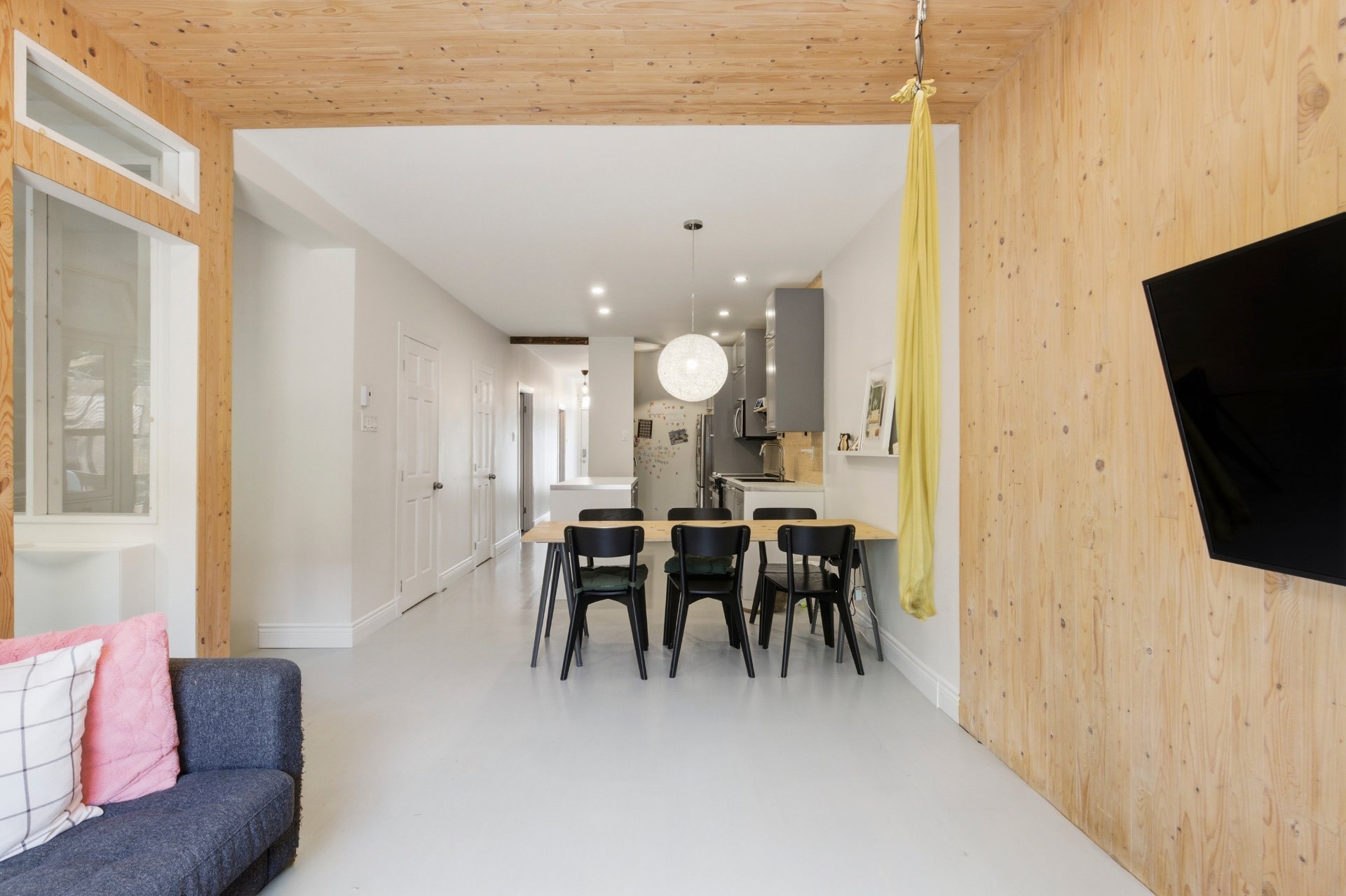 Triplex — 10