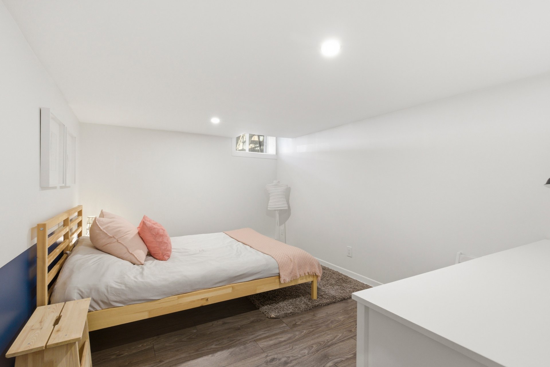 Triplex — 32