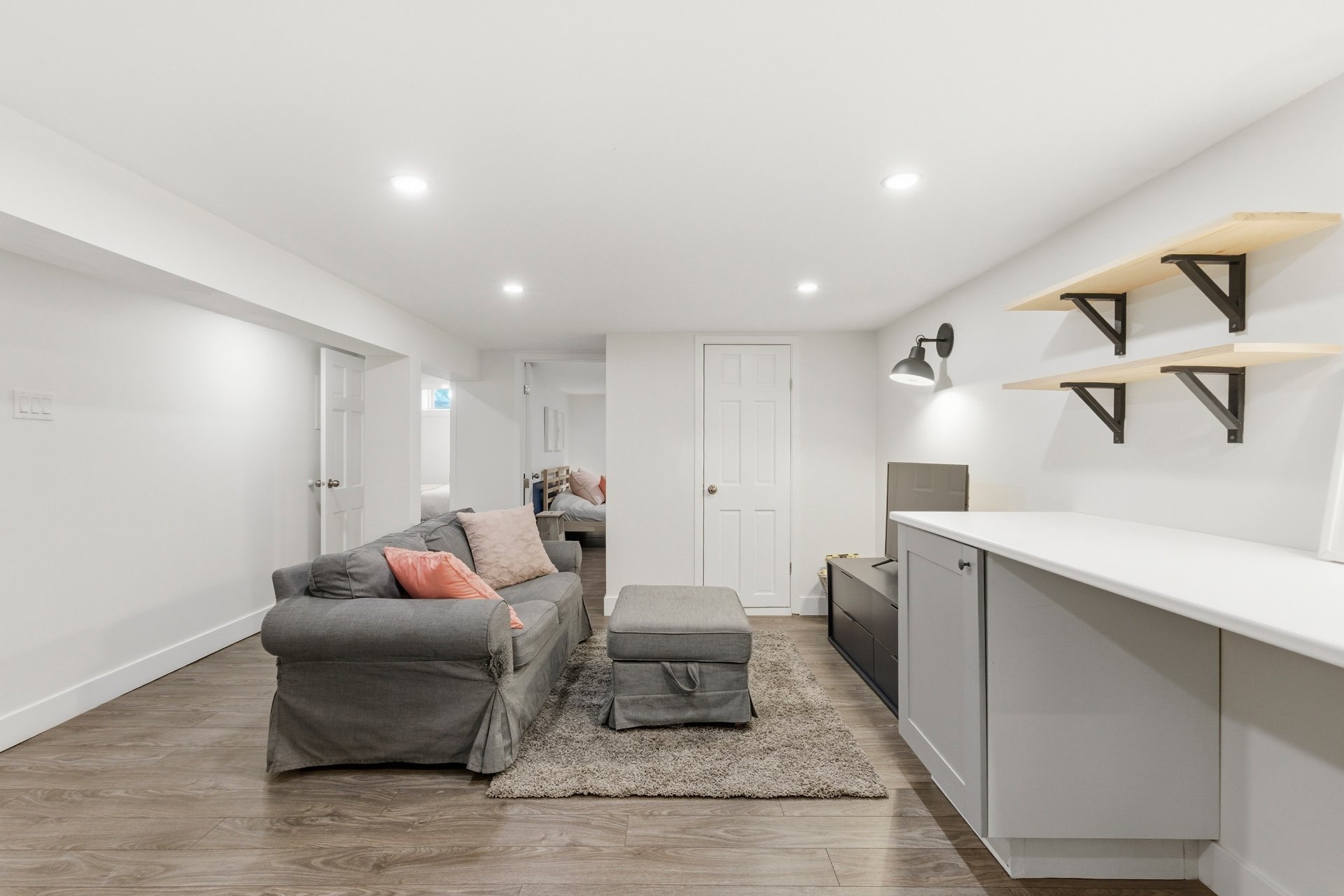 Triplex — 28