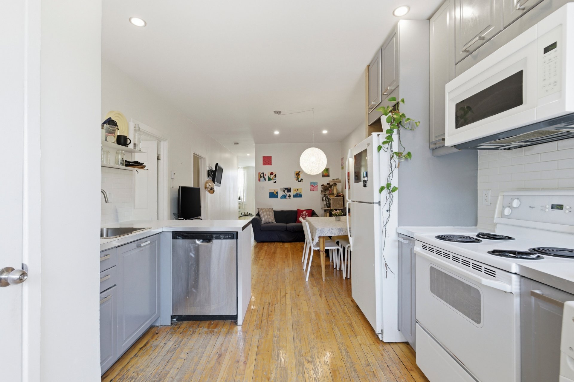 Triplex — 53