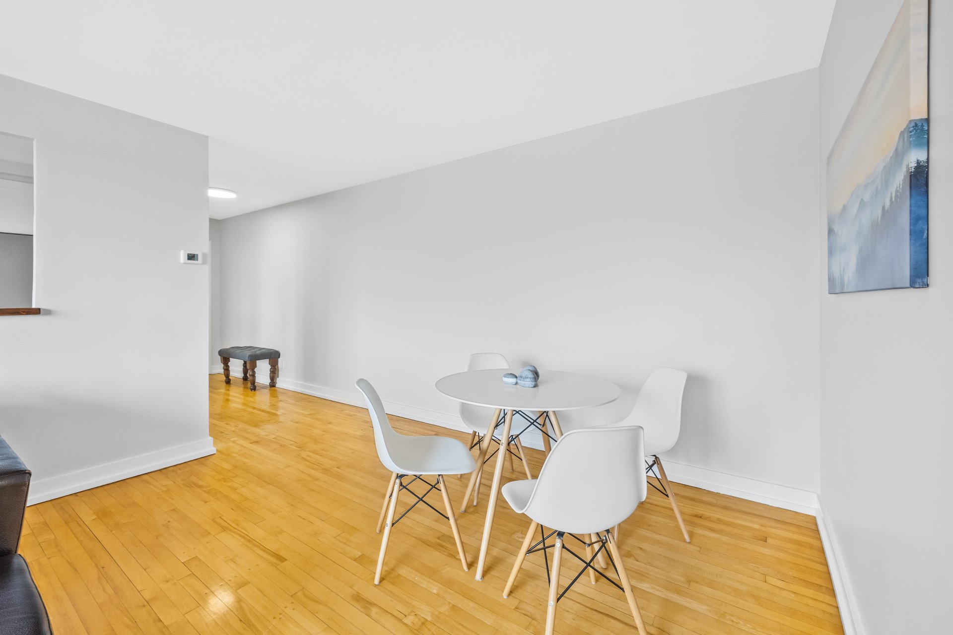 Dinette – 3625, Av. Ridgewood, apt. 105