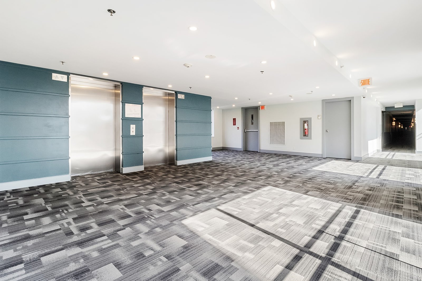 Condo — 17