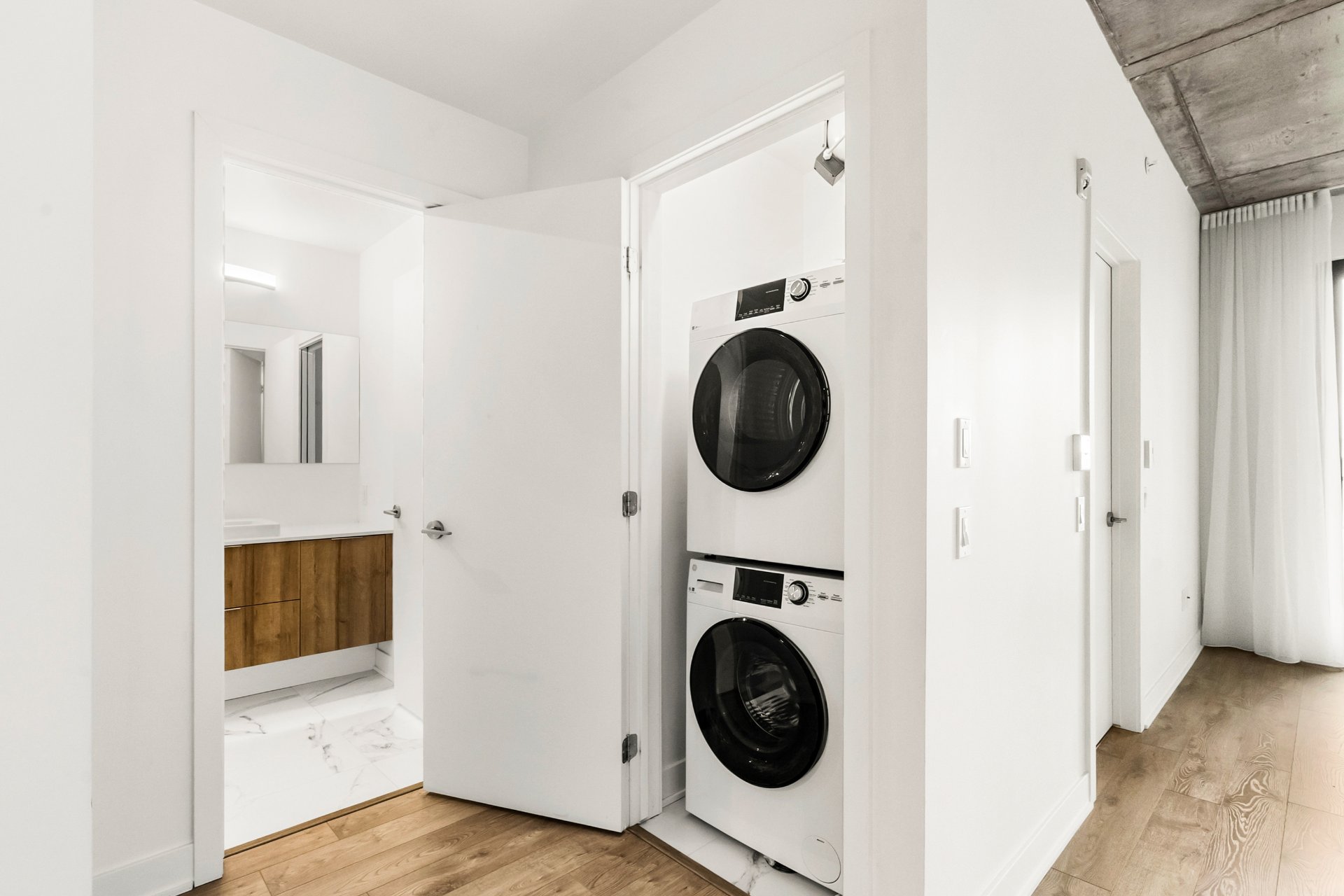 Condo — 8