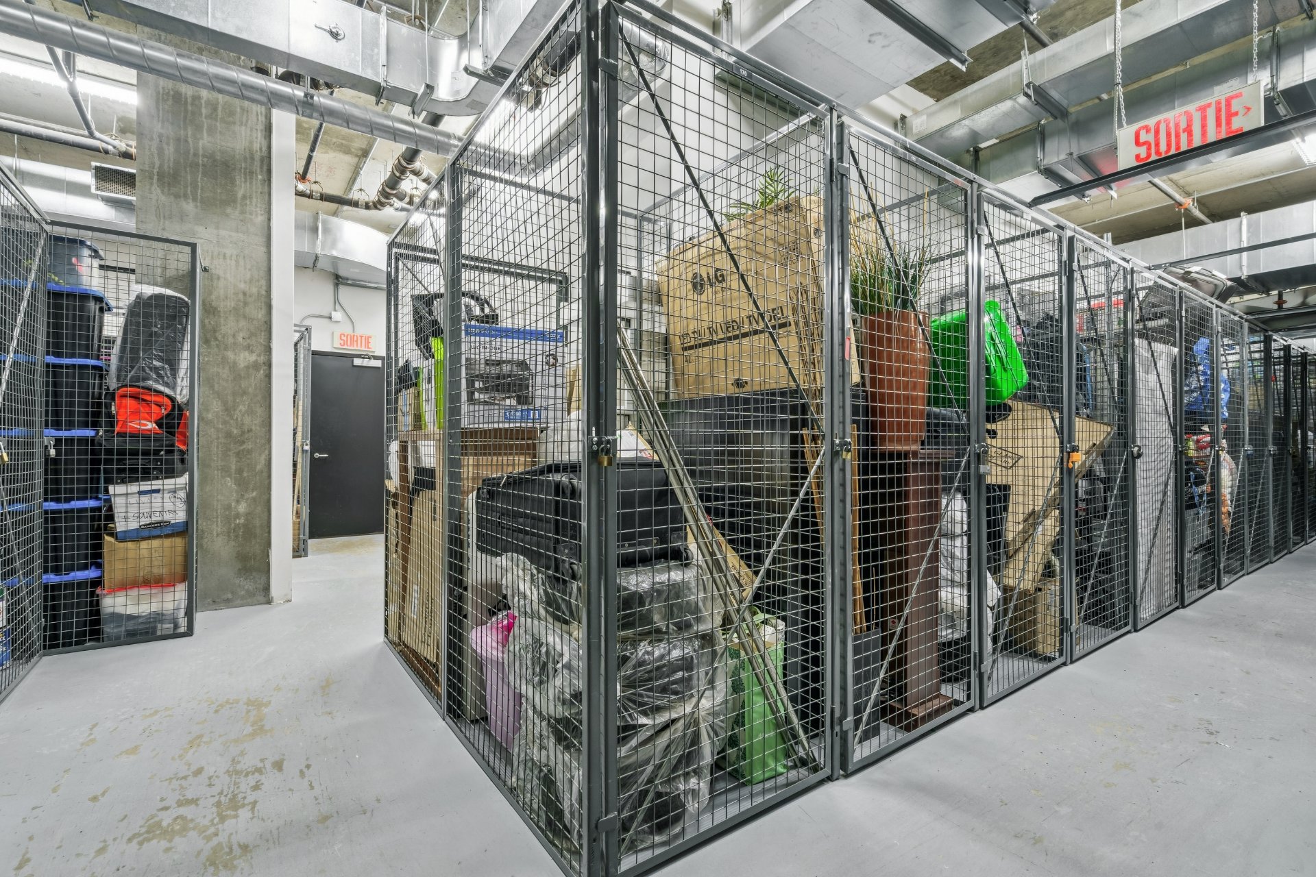 Rangement – 1085, Rue Smith, app. 1204