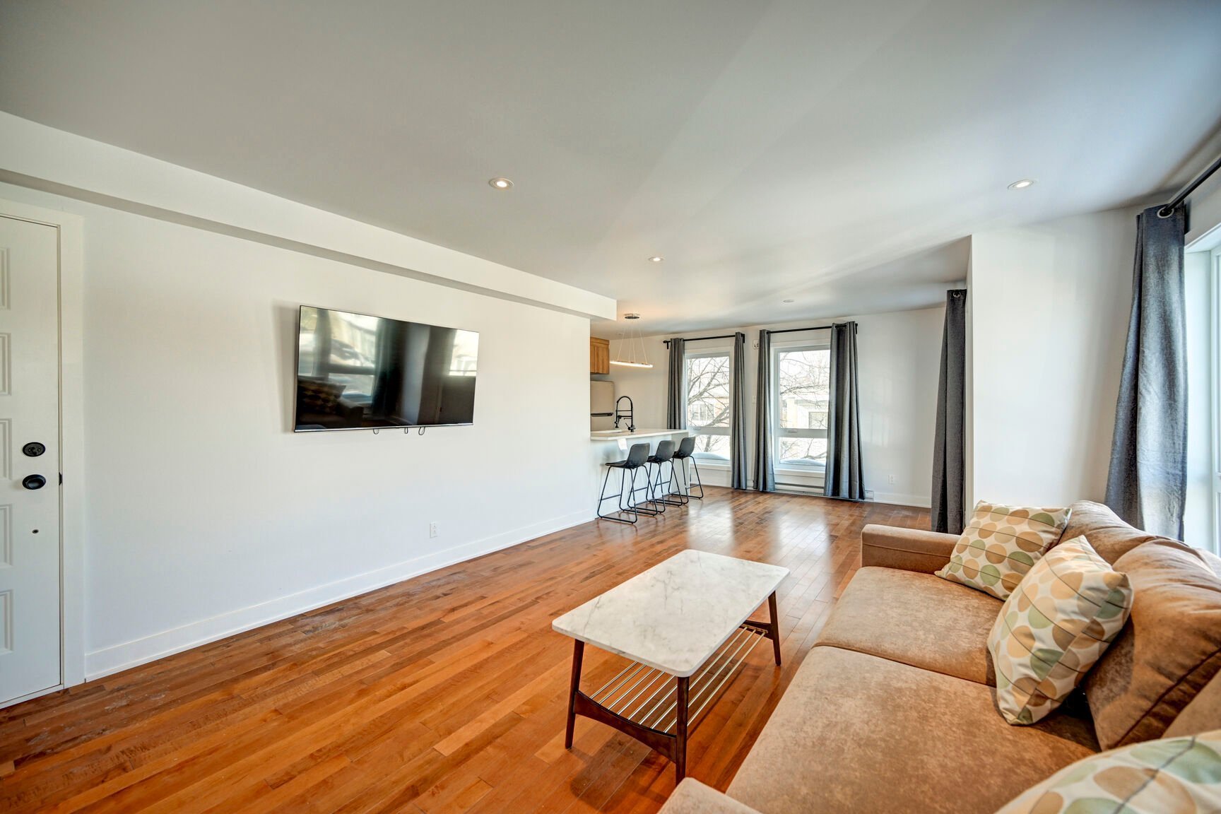 Condo — 7