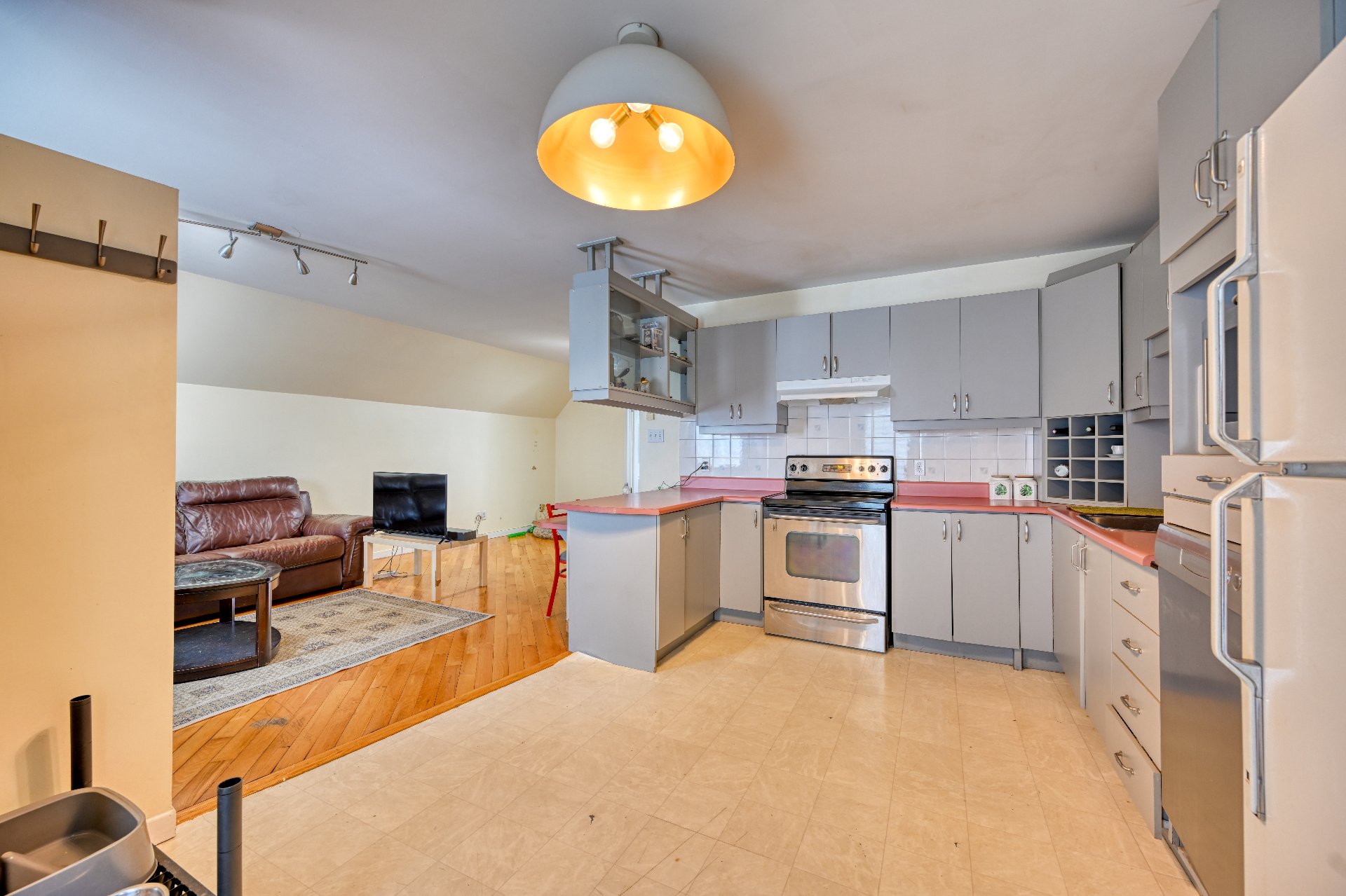 Duplex — 26
