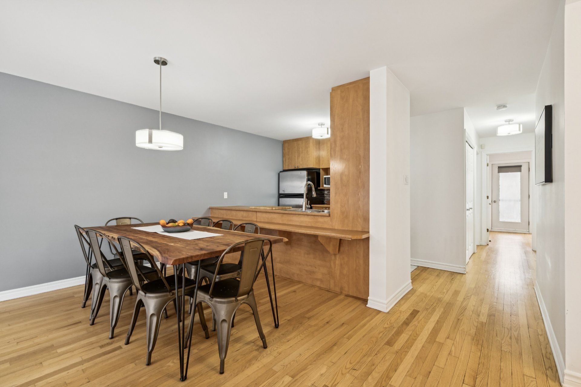 Overall view – 1256, Rue Ste-Élisabeth, apt. 1