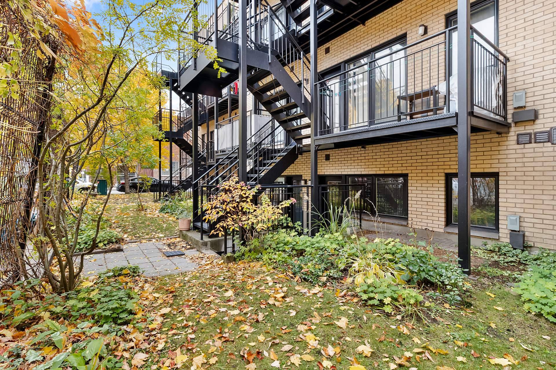 Condo — 19