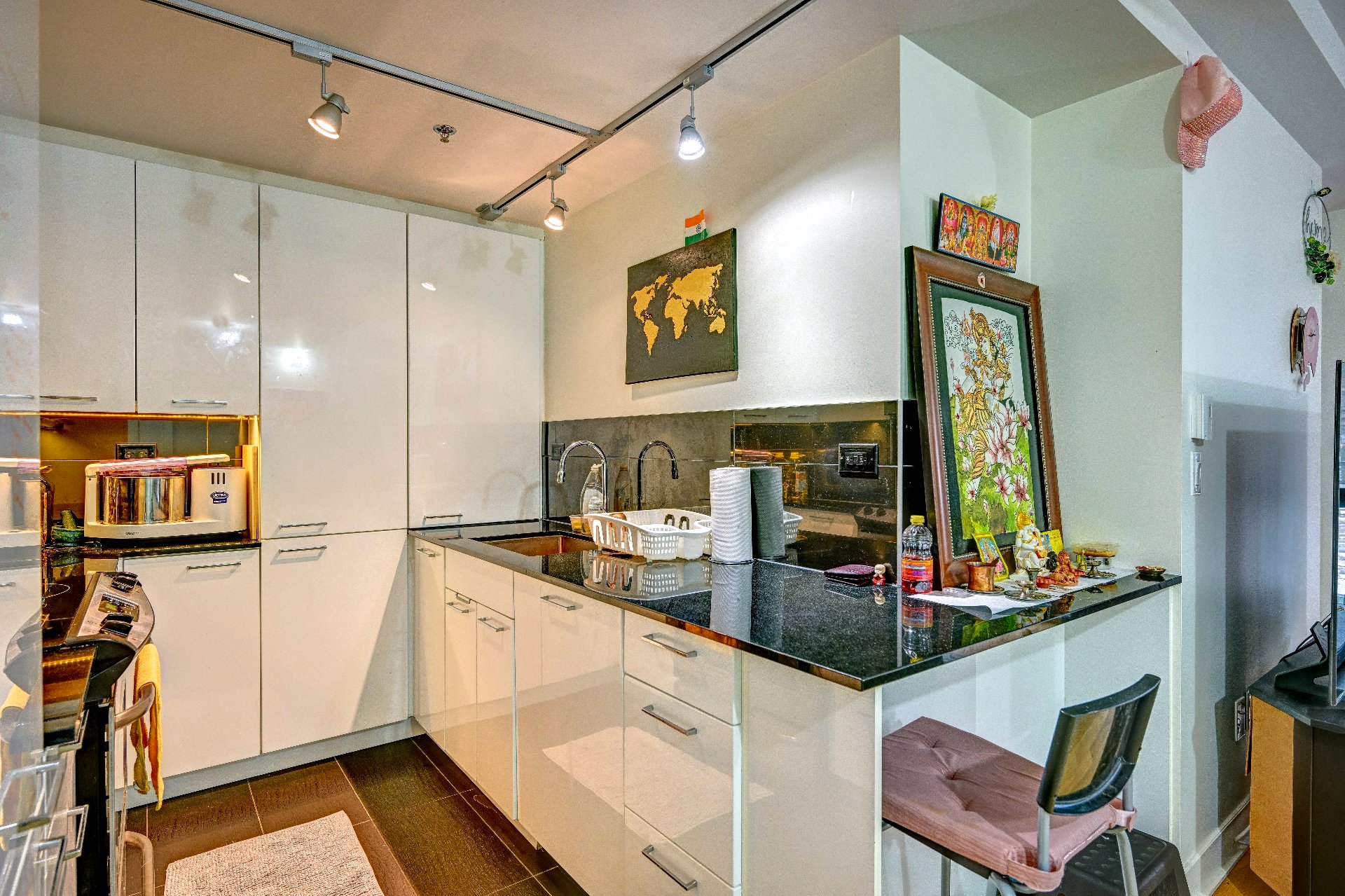 Condo — 7