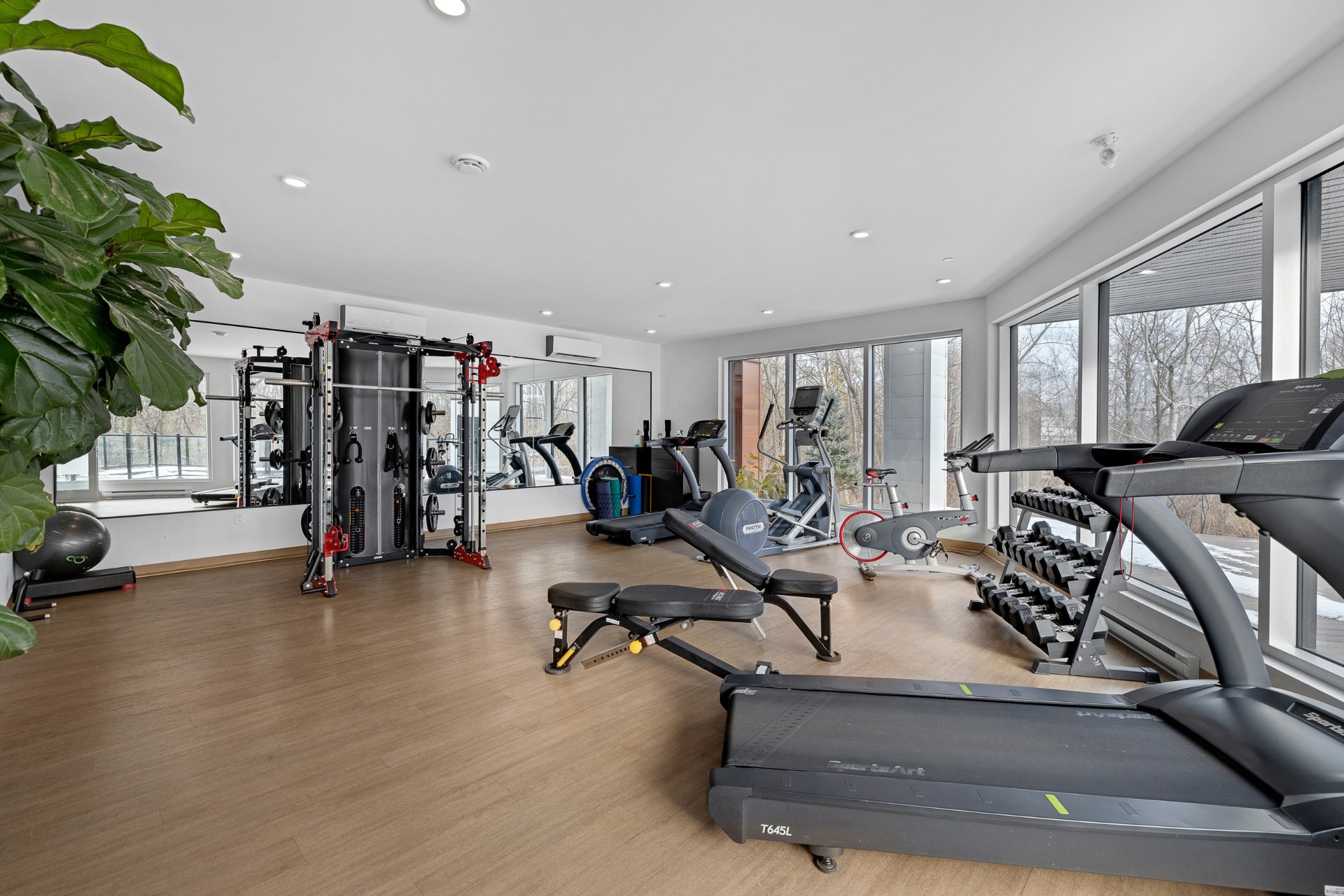 Condo — 14