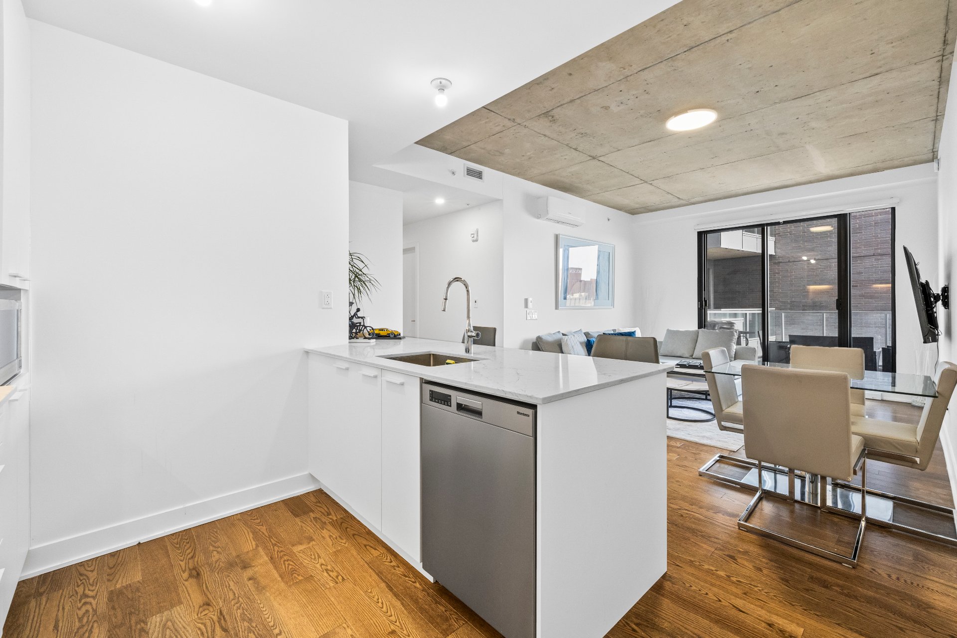 Condo — 7