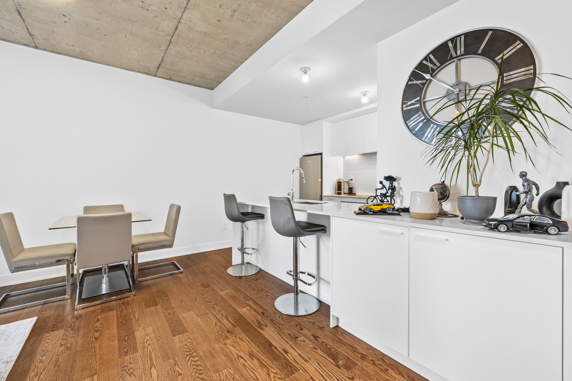 Condo — 5