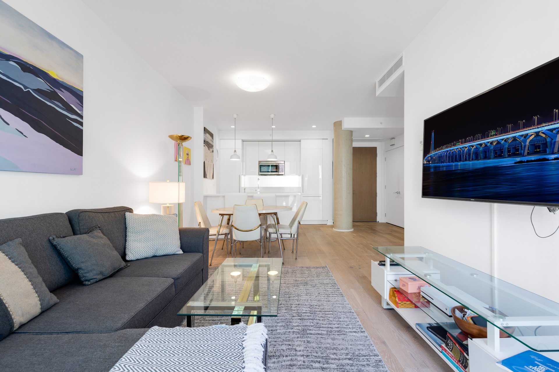 Living room – 2301, Rue St-Patrick, apt. B414