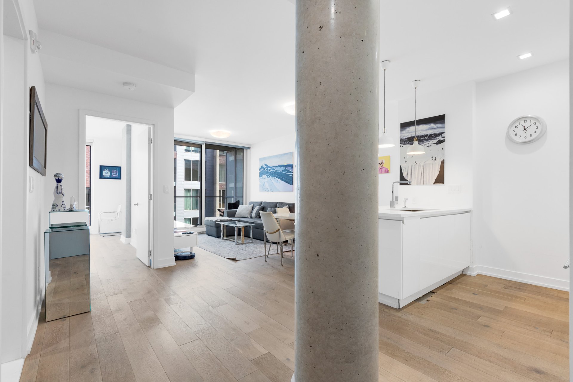Overall view – 2301, Rue St-Patrick, apt. B414