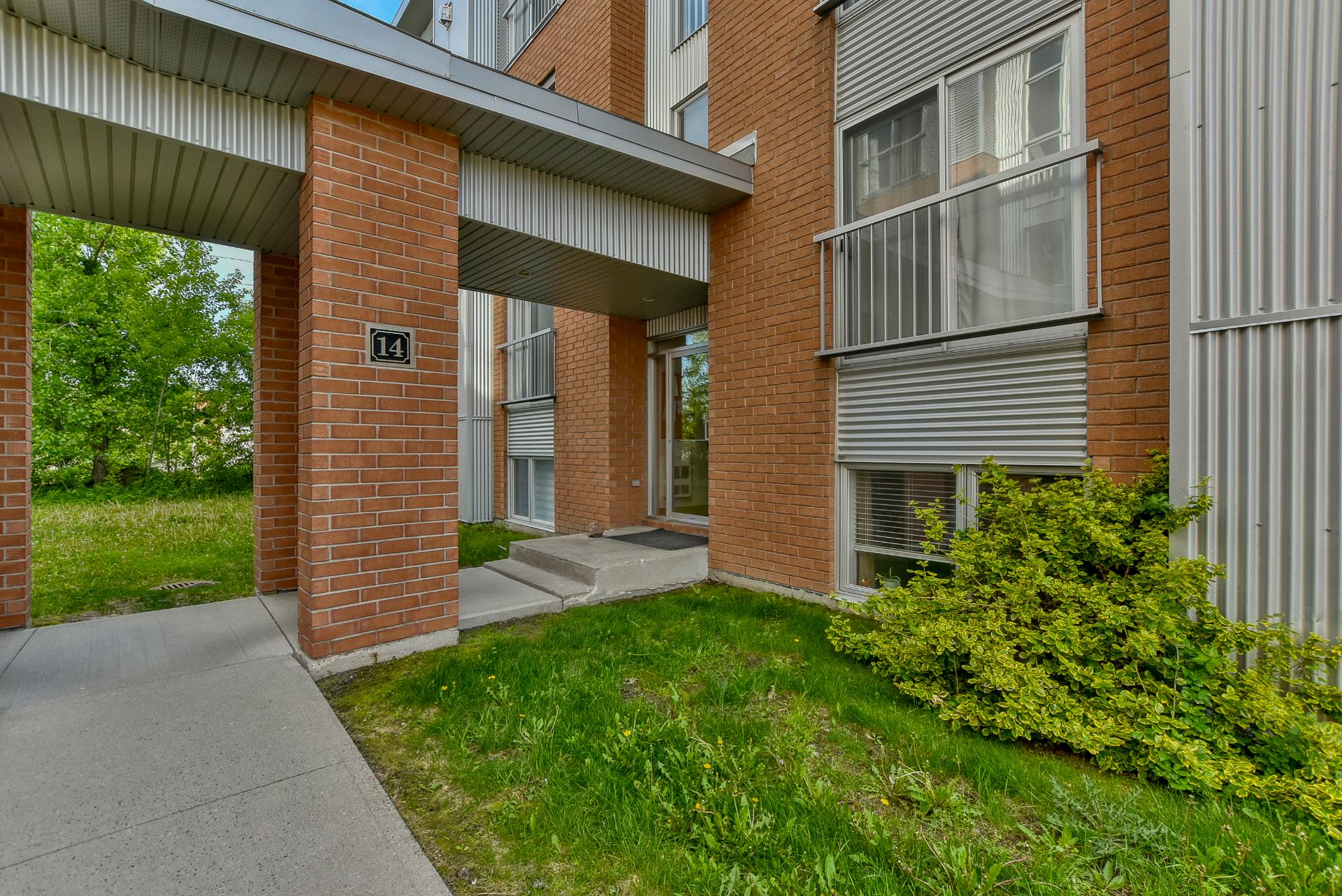 14 Rue Louis-Jolliet, app. 4, photo 3