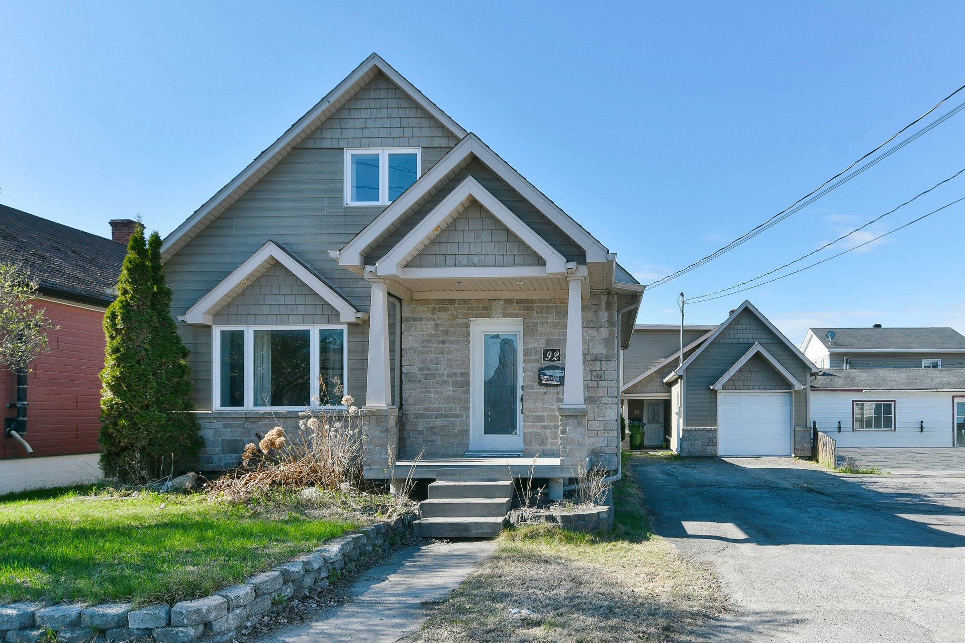 Photo de la propriété, 90, Rue Principale, Lachute