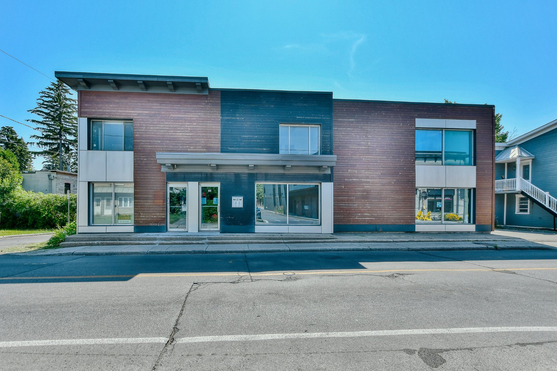 107 Rue St-Louis, Saint-Eustache
