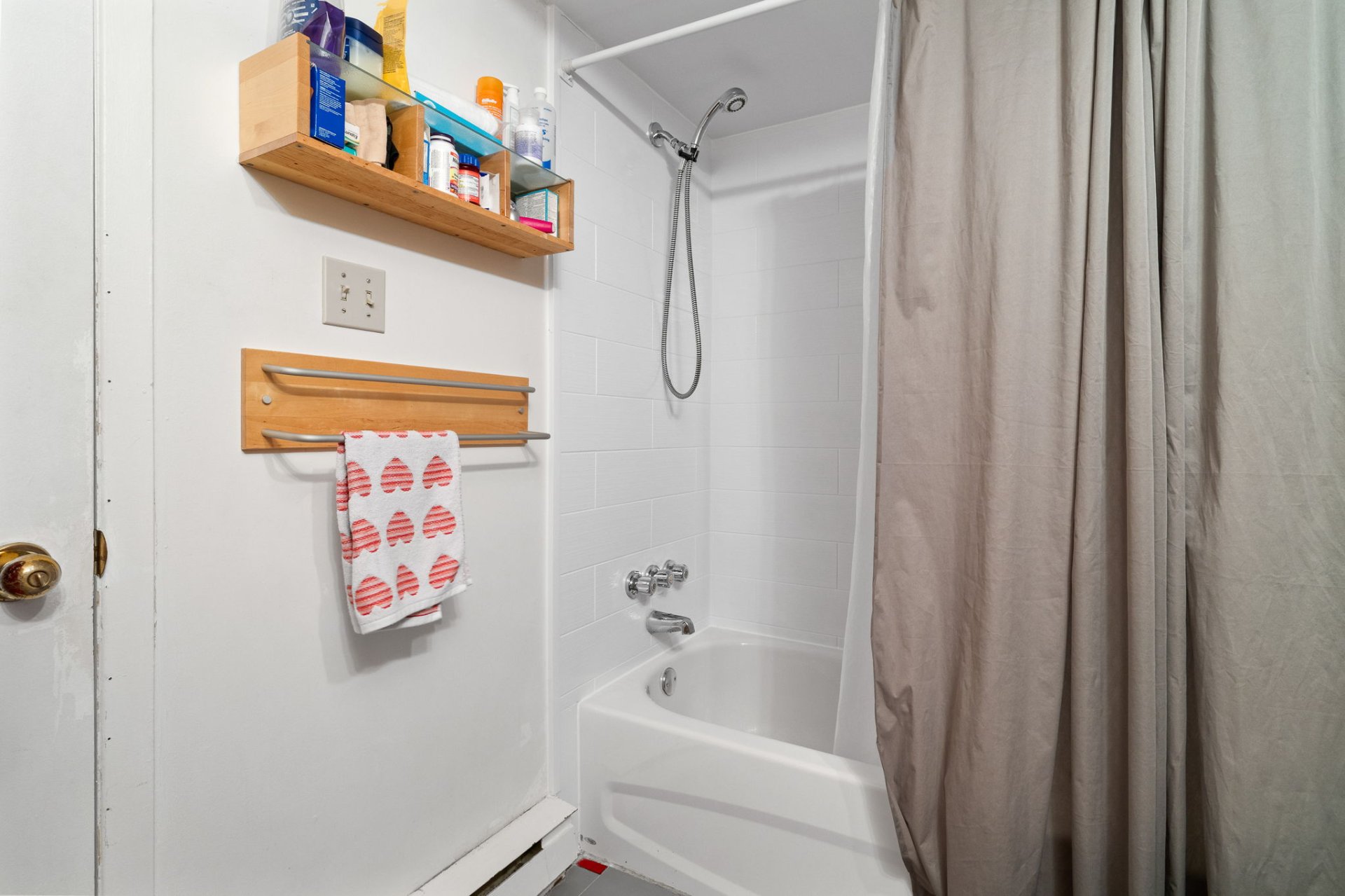 3864 Av. Henri-Julien H2W2K2 miniature 23