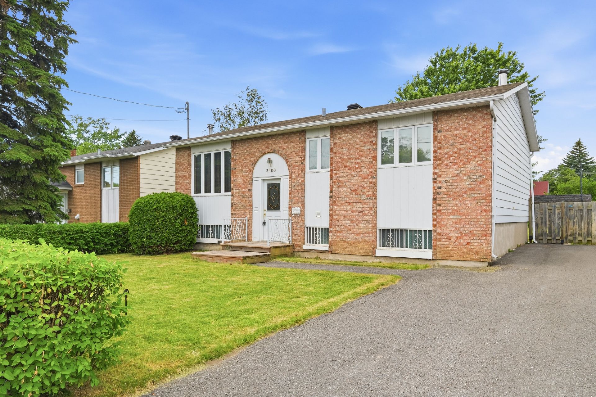 3380 Rue Latour J3Y4V9 miniature 31