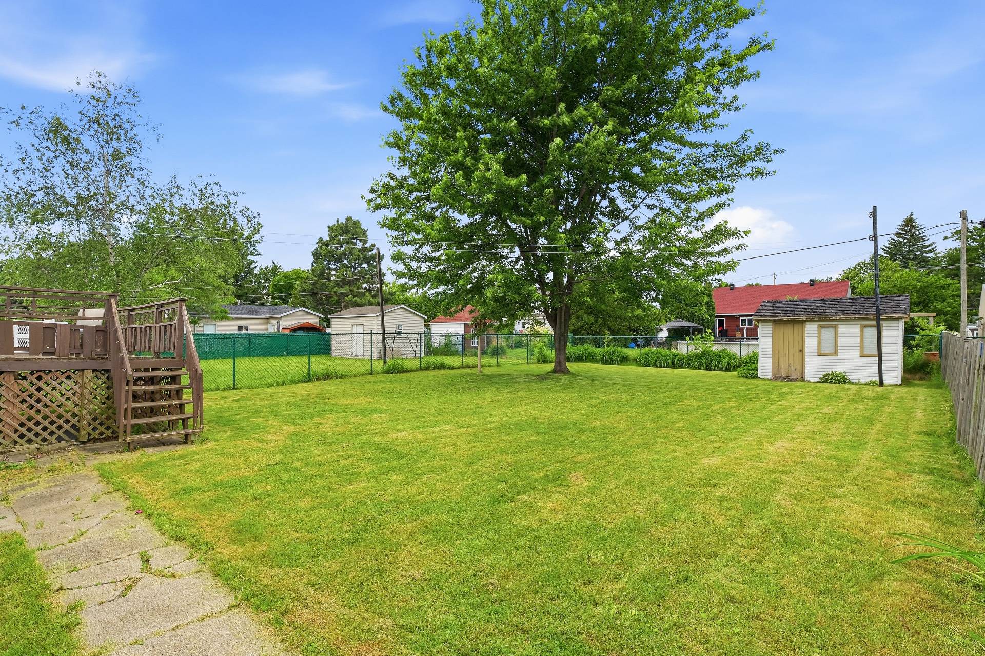 3380 Rue Latour J3Y4V9 miniature 28