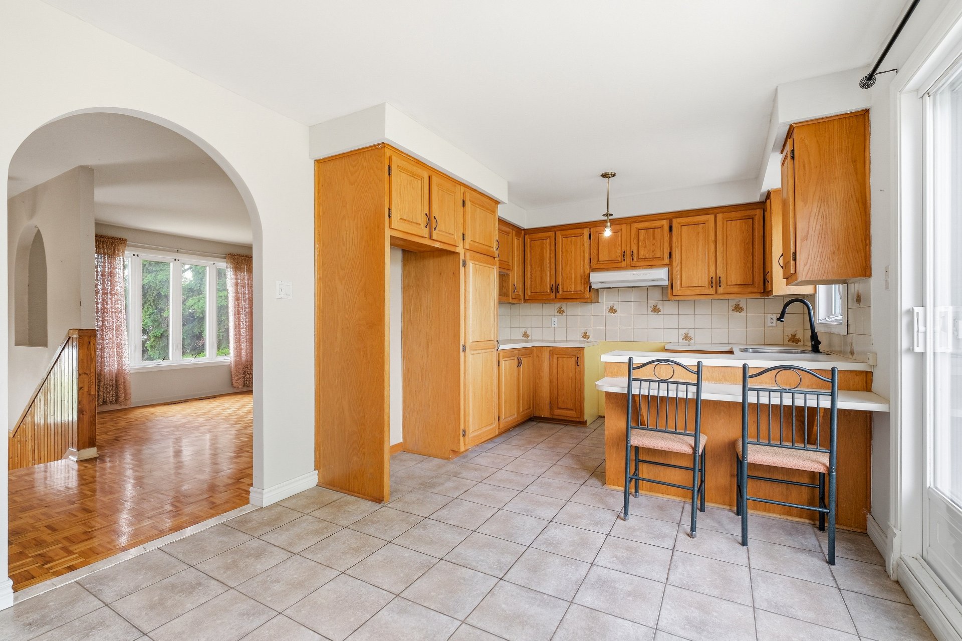 3380 Rue Latour J3Y4V9 miniature 6