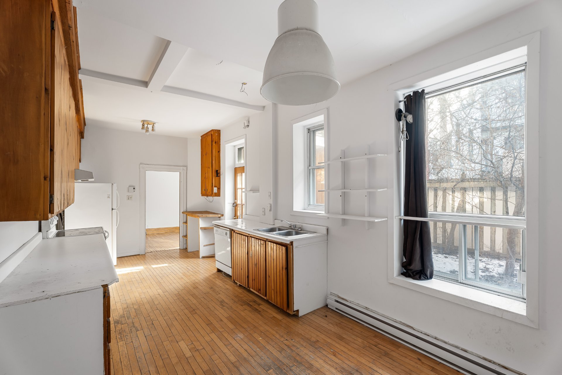4514-4516 Rue St-Hubert H2J2X3 miniature 23