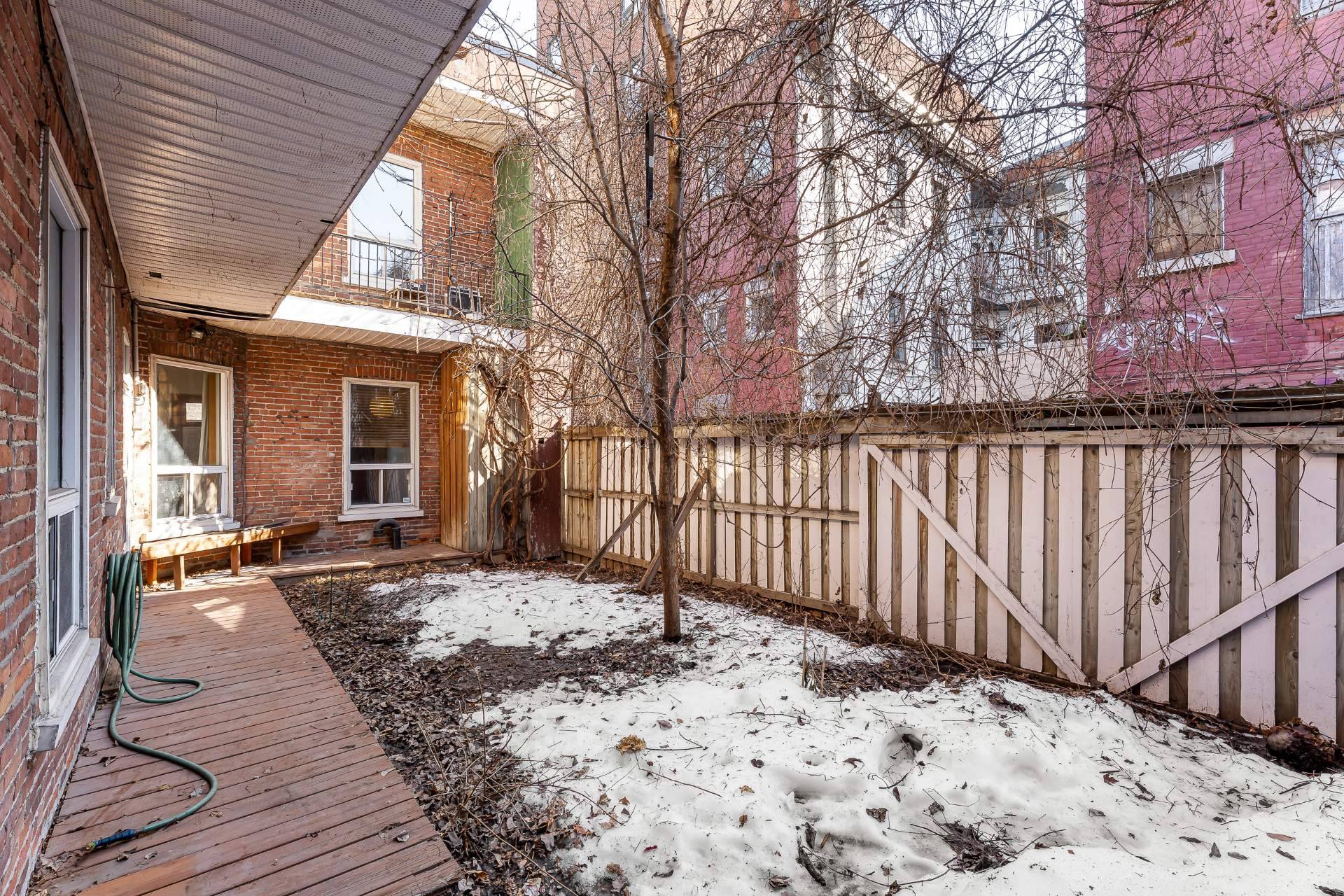 4514-4516 Rue St-Hubert H2J2X3 miniature 25