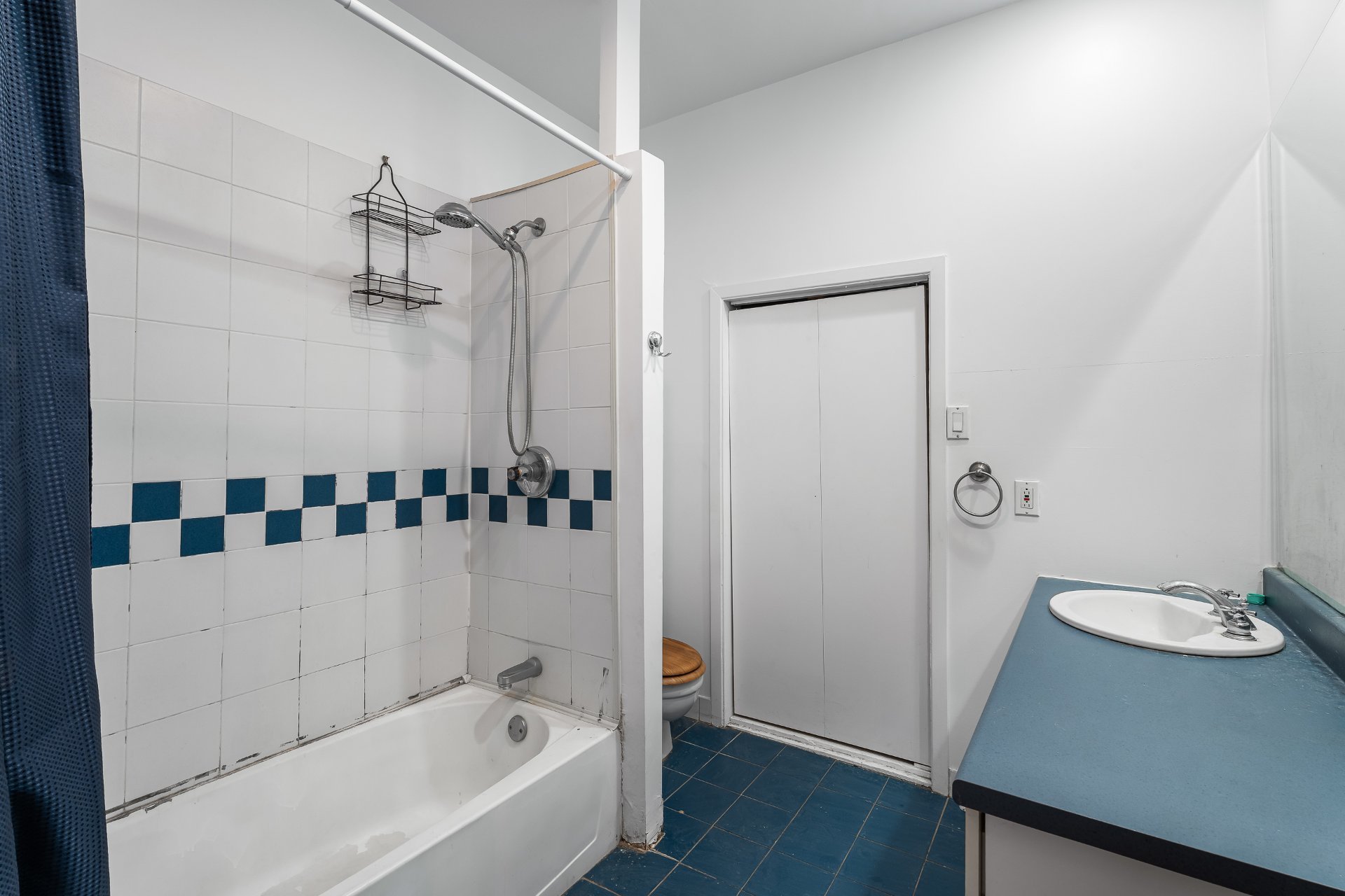 4514-4516 Rue St-Hubert H2J2X3 miniature 15