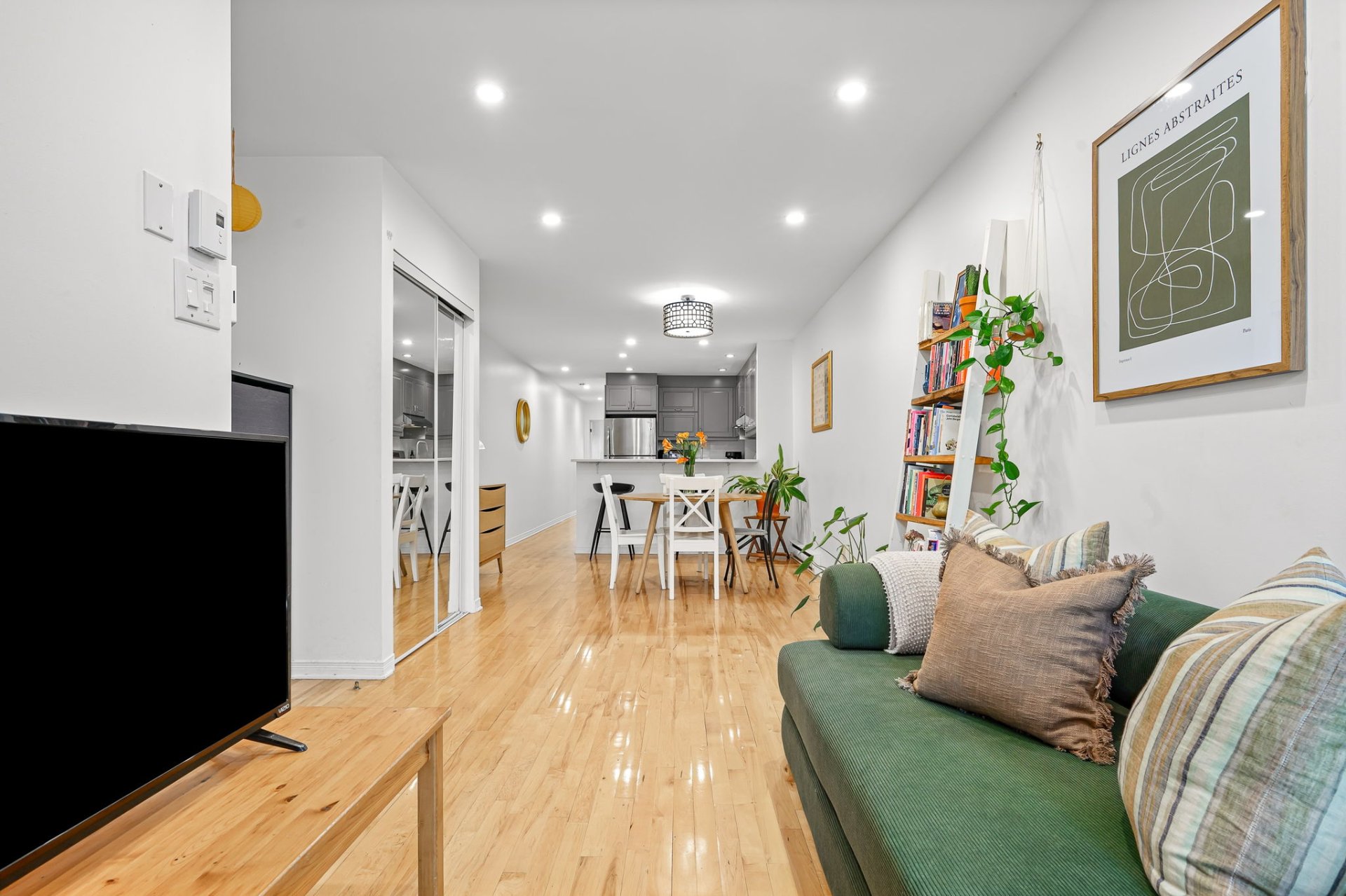 7334 Rue Chambord H2E1W9 miniature 8