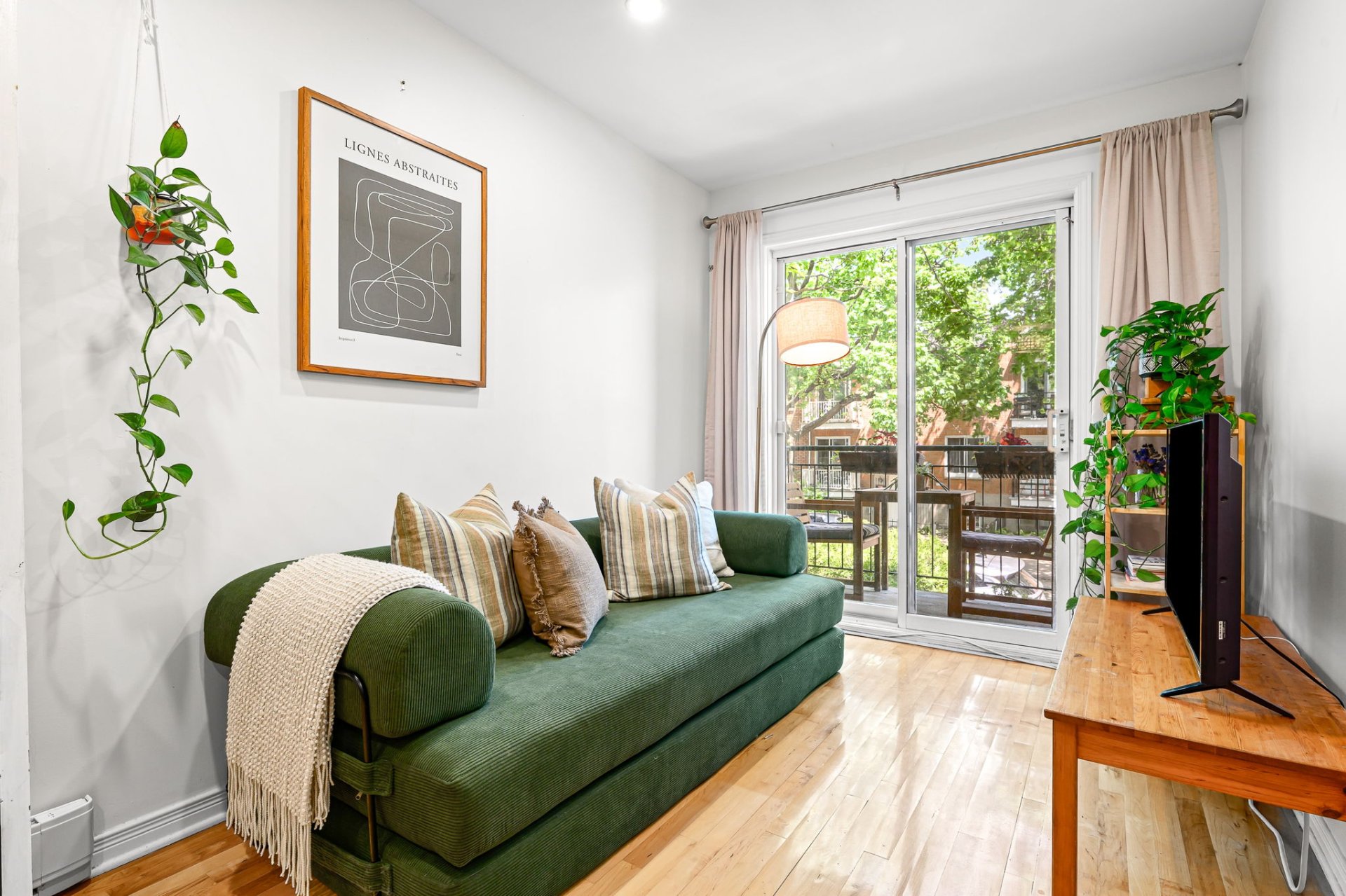 7334 Rue Chambord H2E1W9 miniature 7