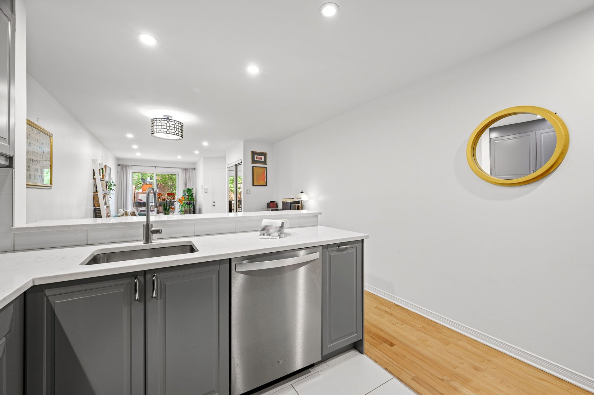 7334 Rue Chambord H2E1W9 miniature 17