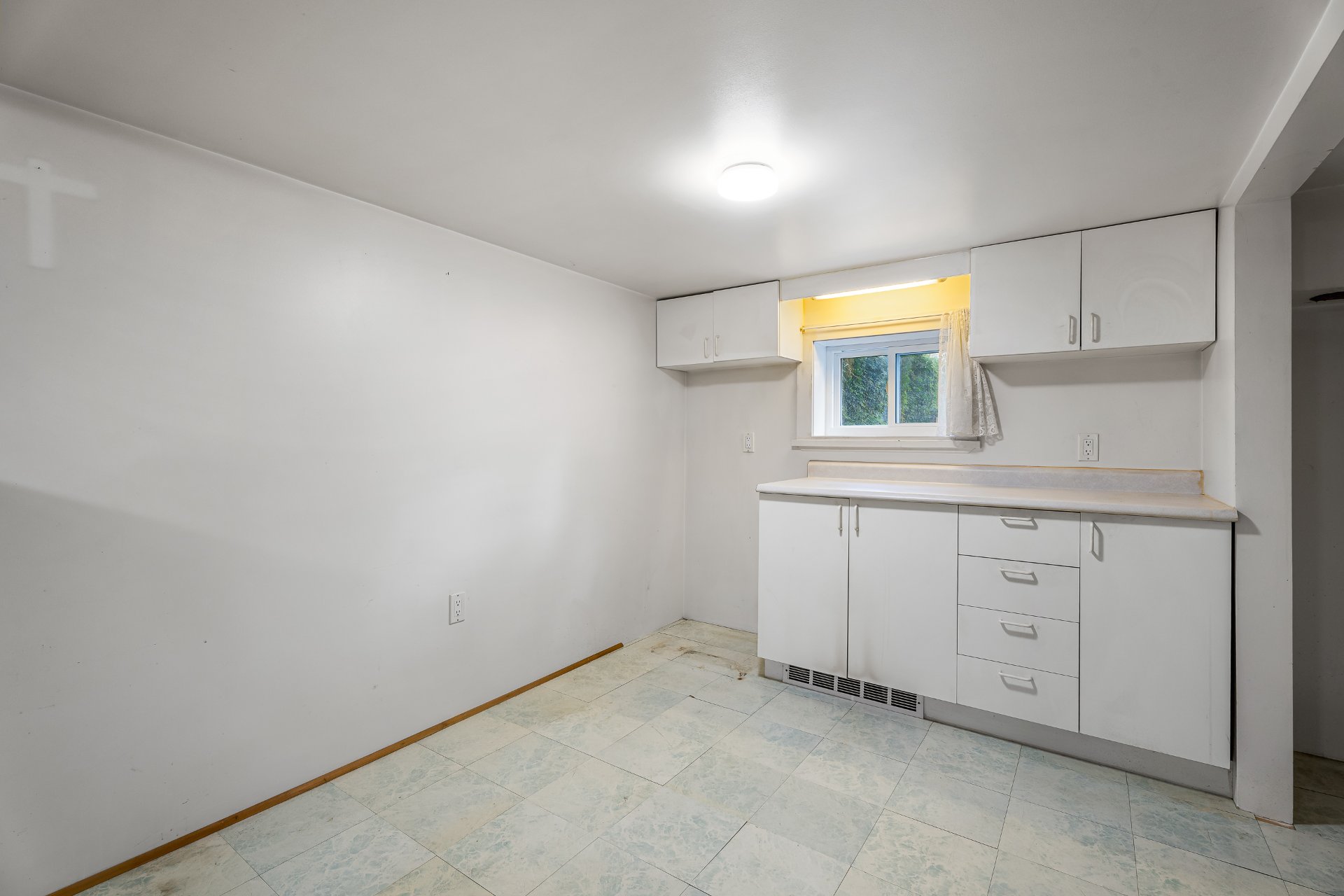 5671-5673 13e Avenue H1X2Y3 miniature 33