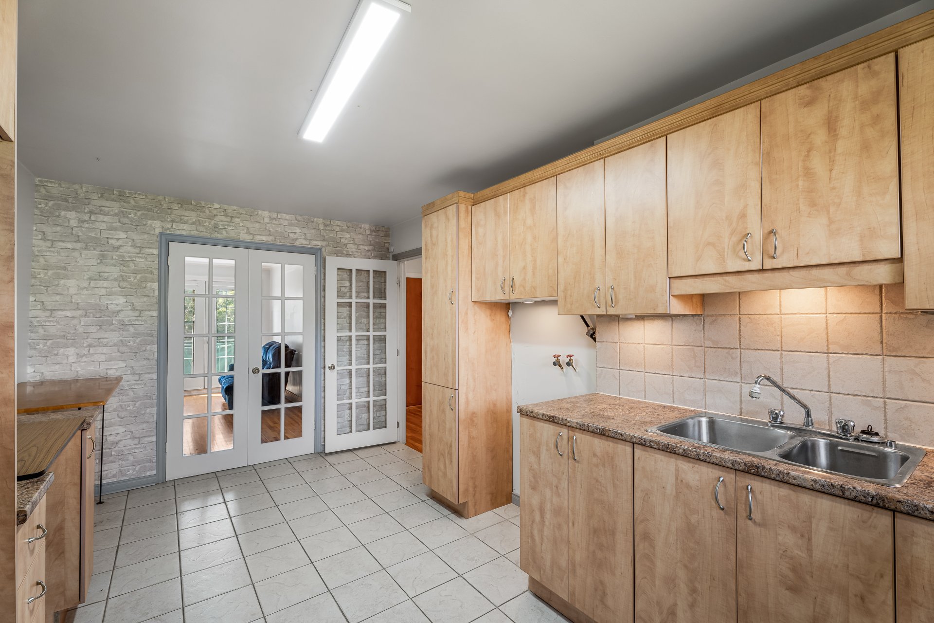 5671-5673 13e Avenue H1X2Y3 miniature 13