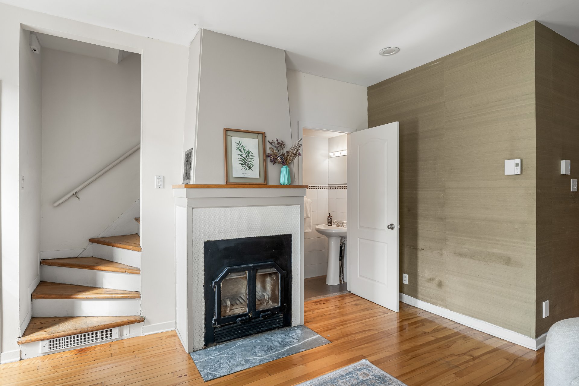 4215 Rue St-Christophe H2J2Y8 miniature 9