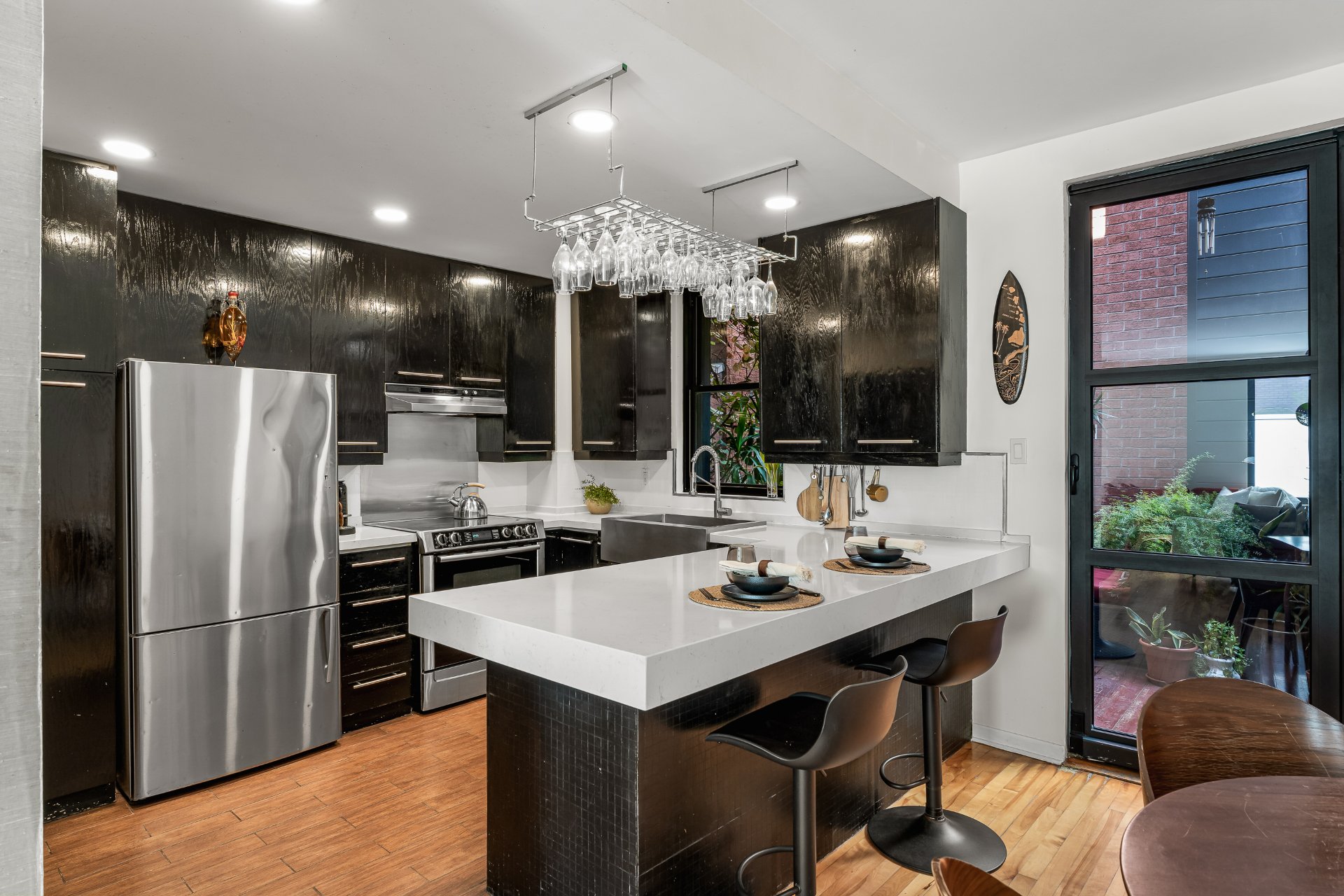 4215 Rue St-Christophe H2J2Y8 miniature 11
