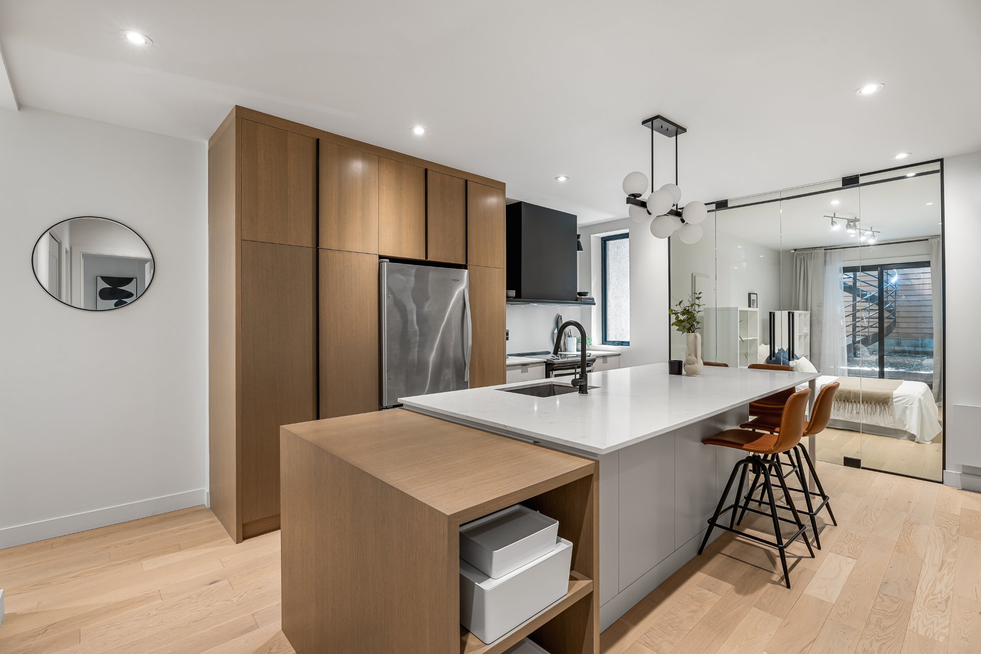4048 Rue Cartier H2K4G4 miniature 11