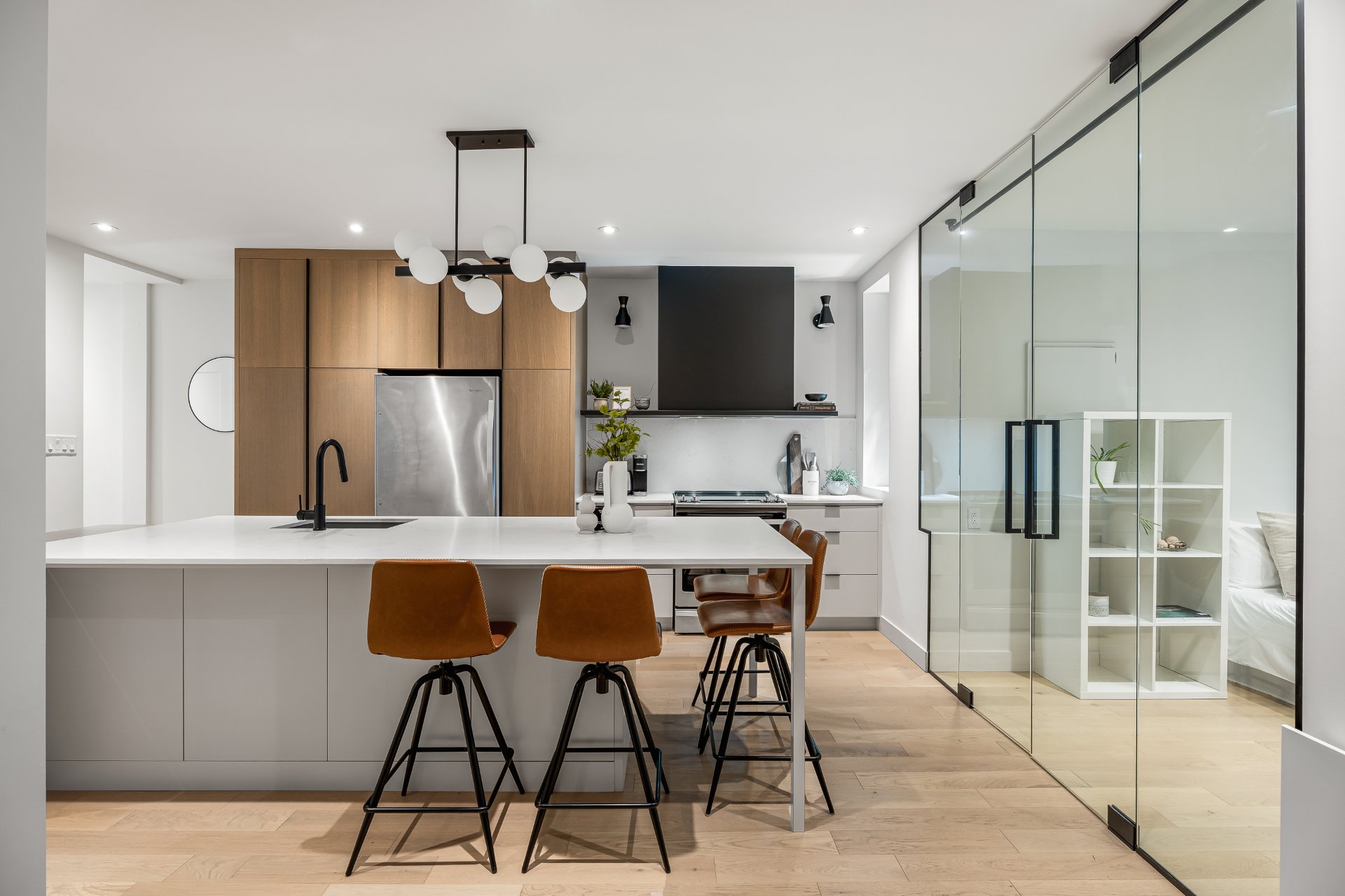 4048 Rue Cartier H2K4G4 miniature 9