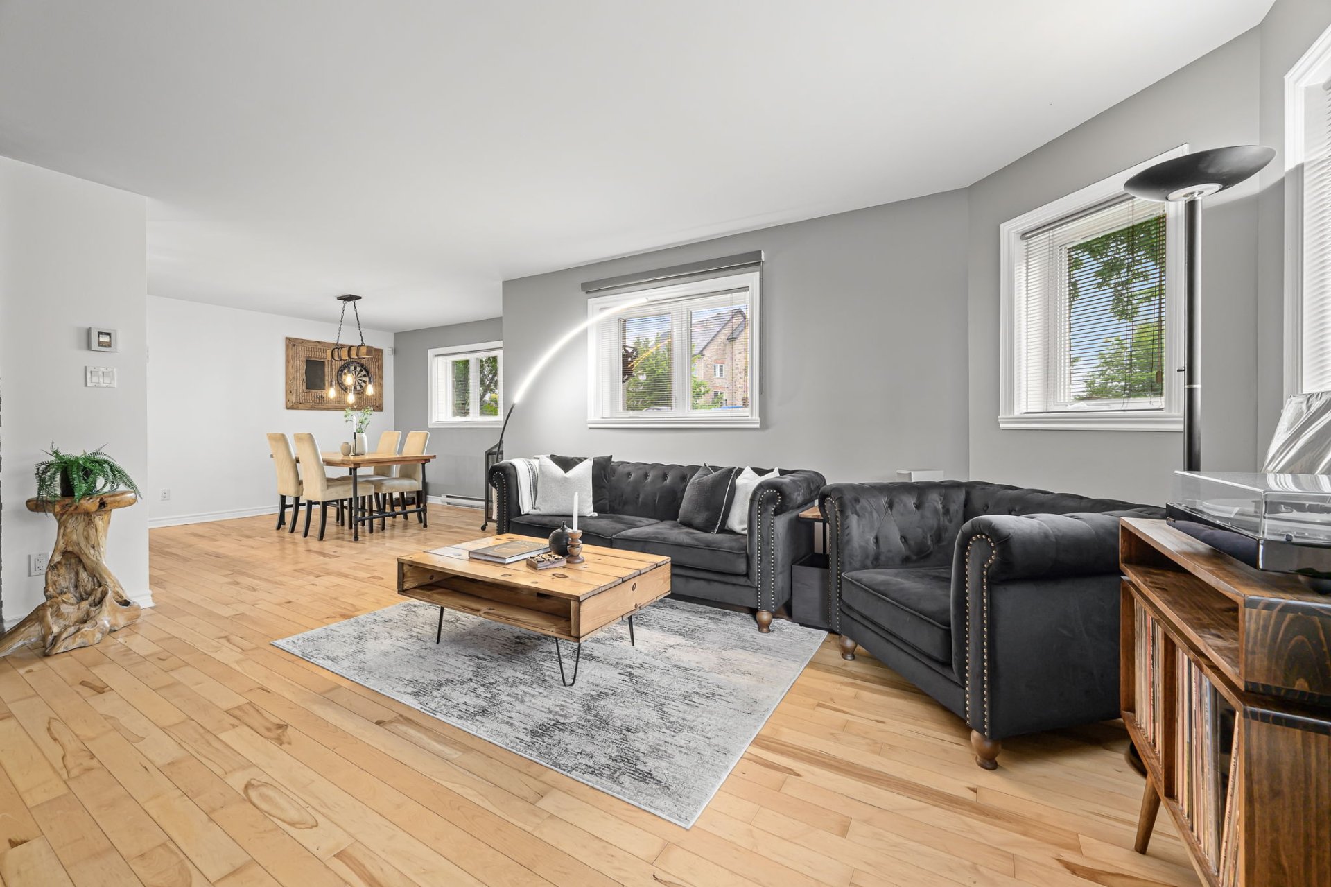 5700 Place Trenet H7K3Z2 miniature 15