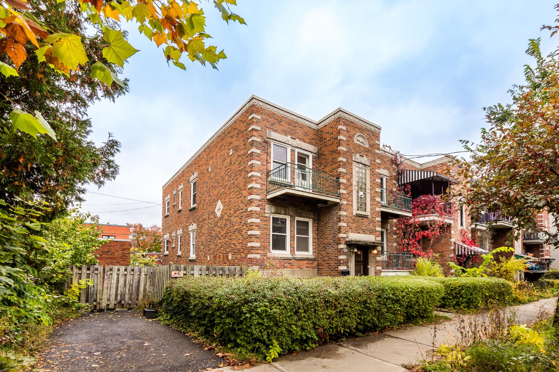 5967 24e Avenue H1T3M2 2