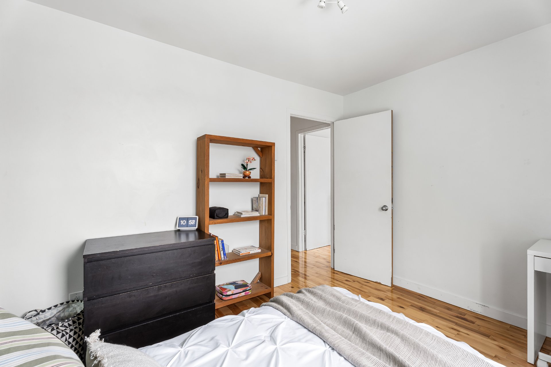 283B Rue Roy E. H2W1M7 miniature 14