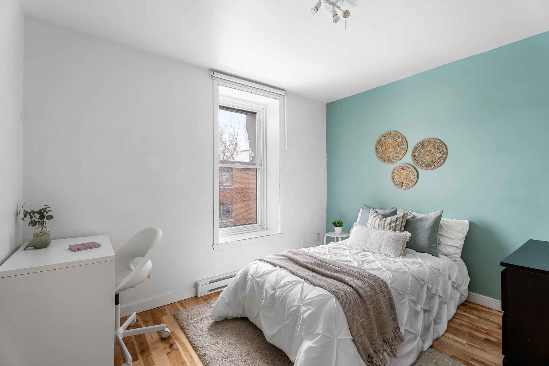 283B Rue Roy E. H2W1M7 miniature 5