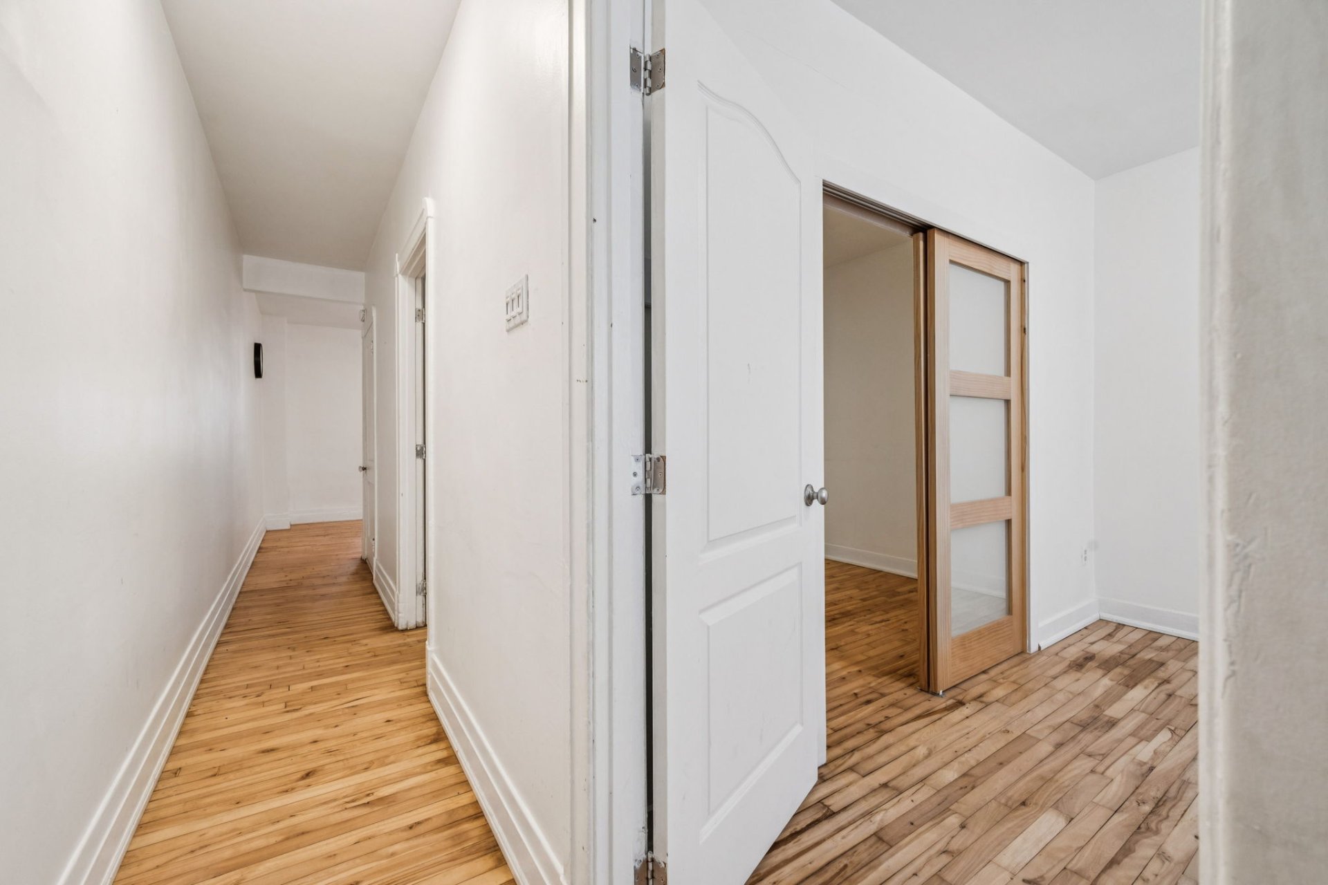 3443-3449 Rue Dézéry H1W2S8 miniature 6