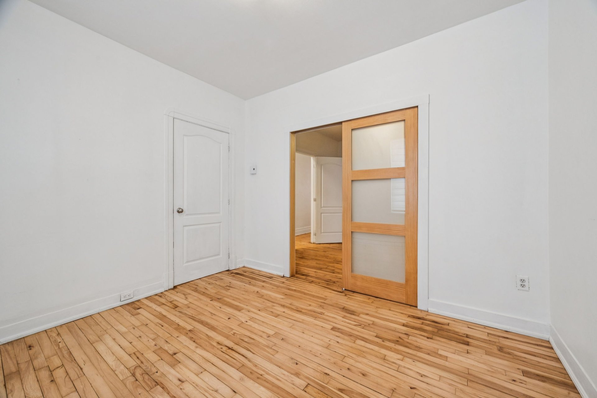 3443-3449 Rue Dézéry H1W2S8 miniature 10