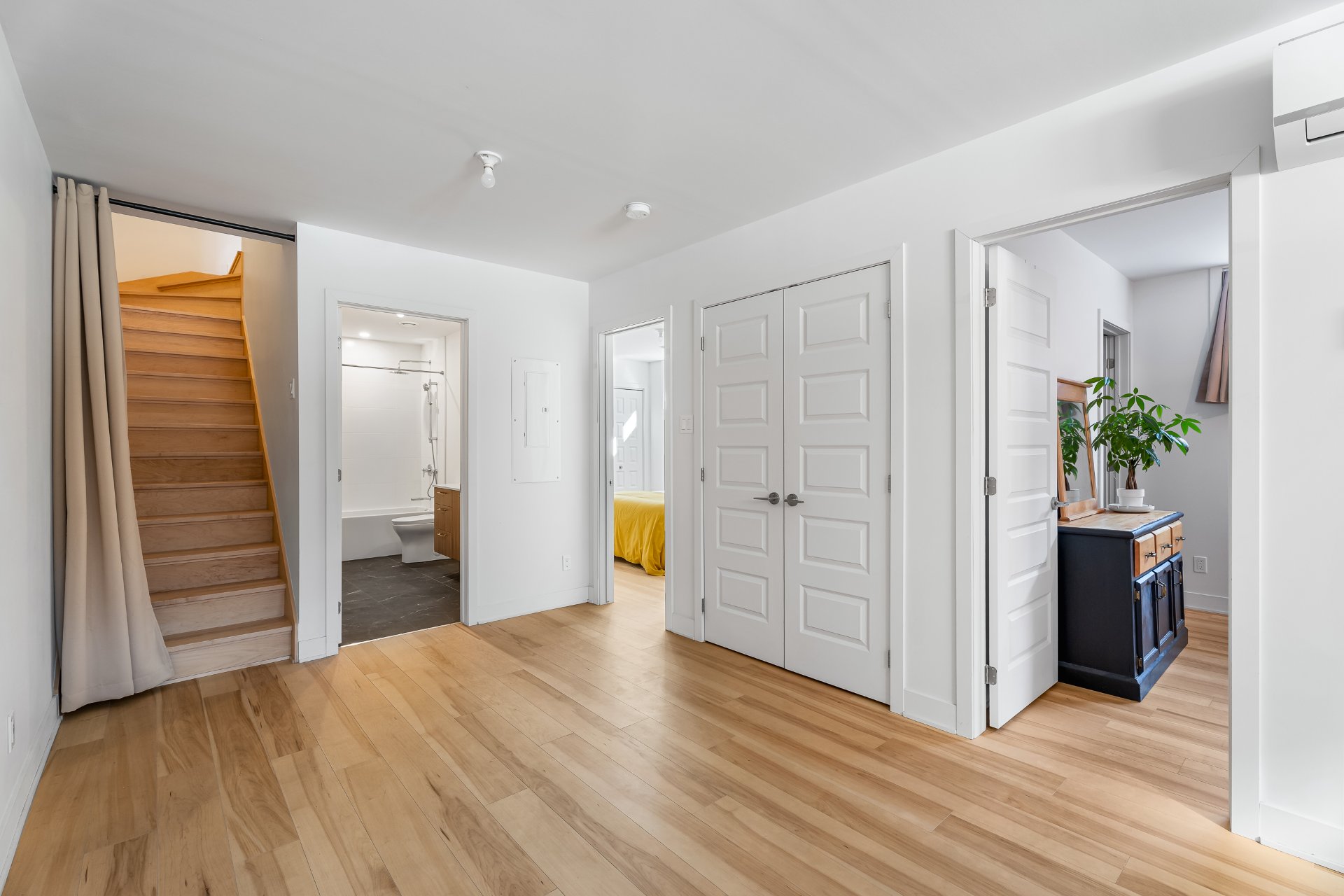 720 Rue Filiatrault H4L3V4 miniature 25