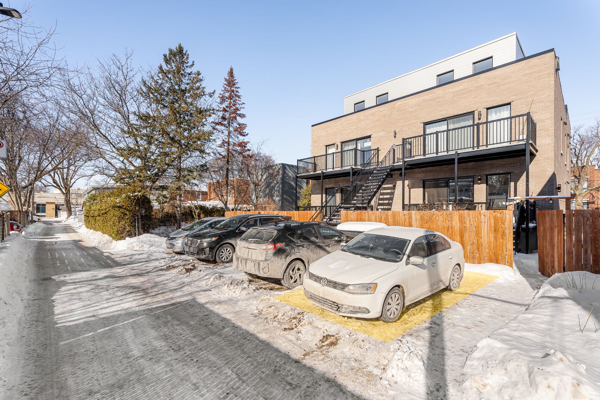 720 Rue Filiatrault H4L3V4 miniature 40