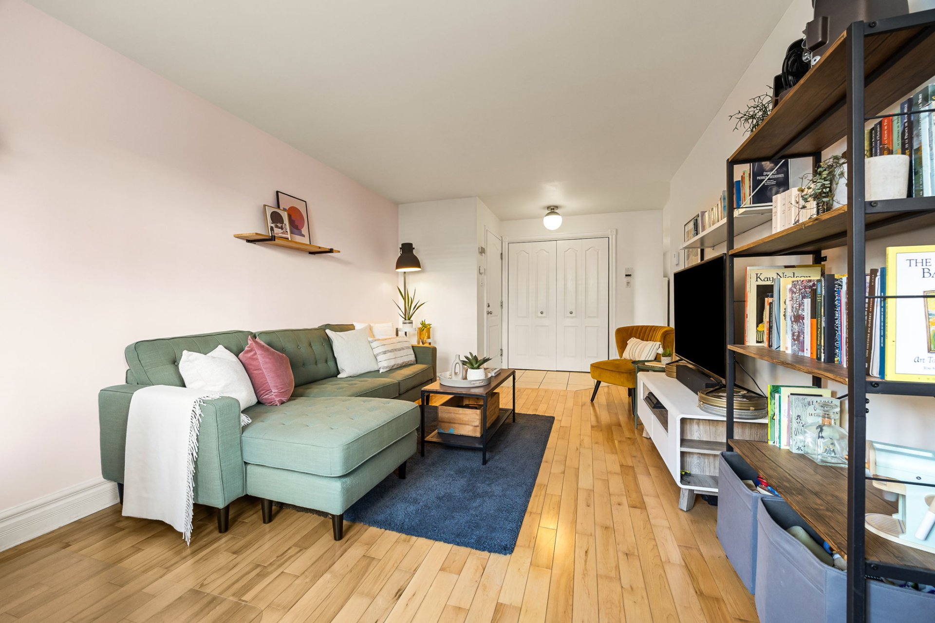 2244 Rue De Chambly H1W3J5 miniature 6