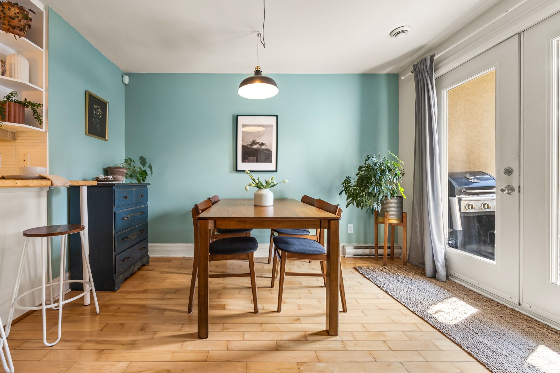 2244 Rue De Chambly H1W3J5 3