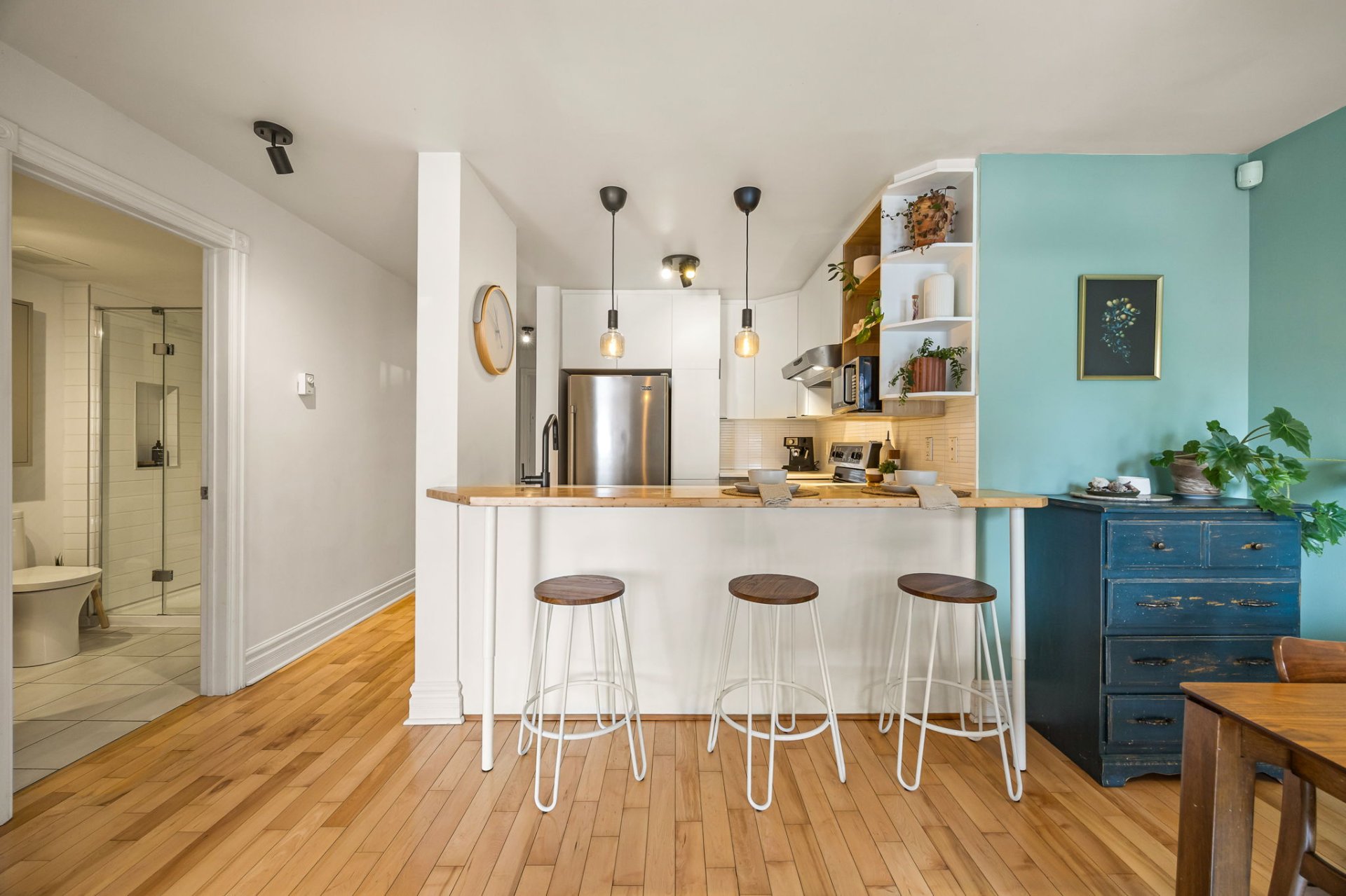 2244 Rue De Chambly H1W3J5 2