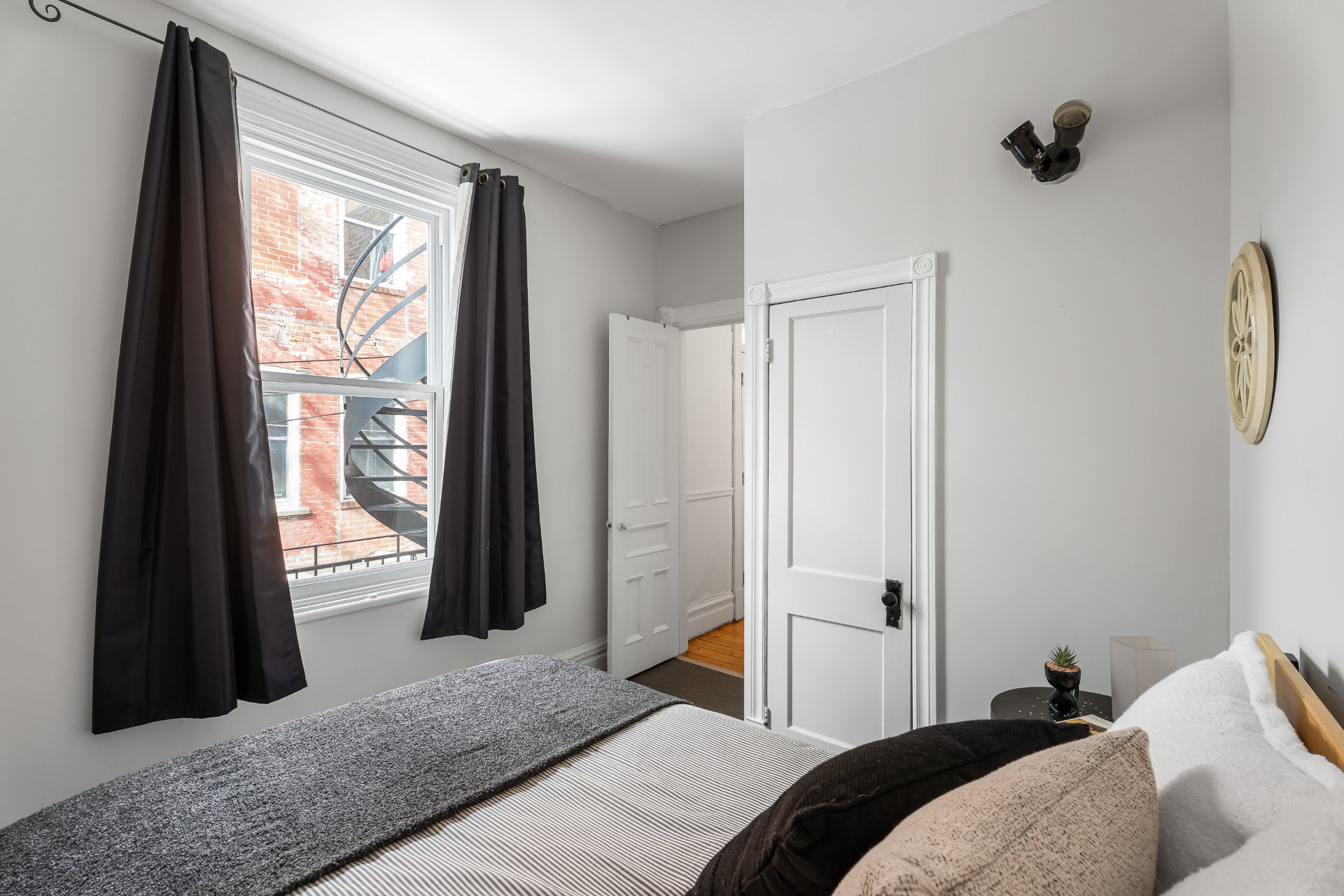 4424-4428 Rue Fullum H2H2J7 miniature 35